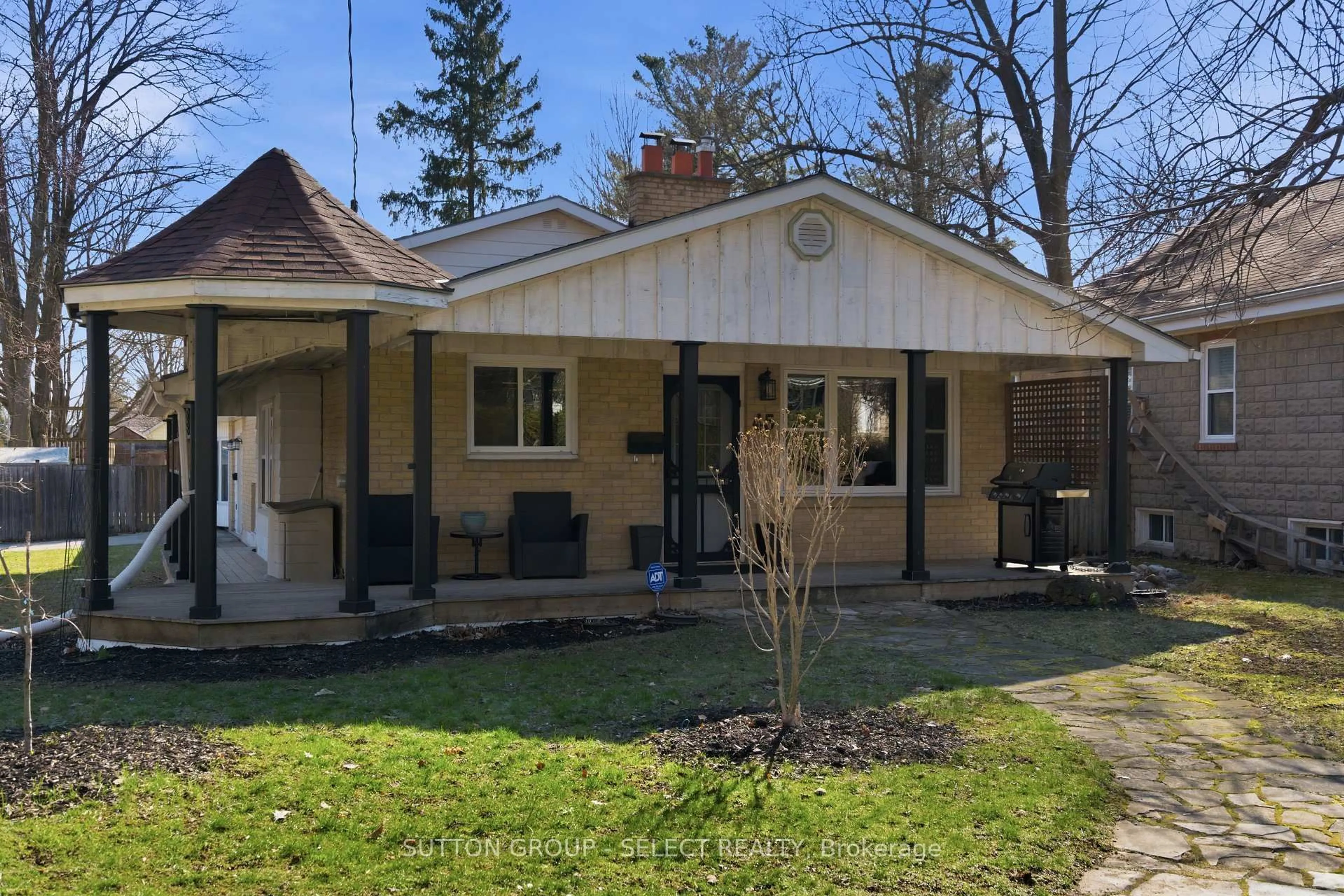 Unknown for 45 Upper Ave, London North Ontario N6H 2L5