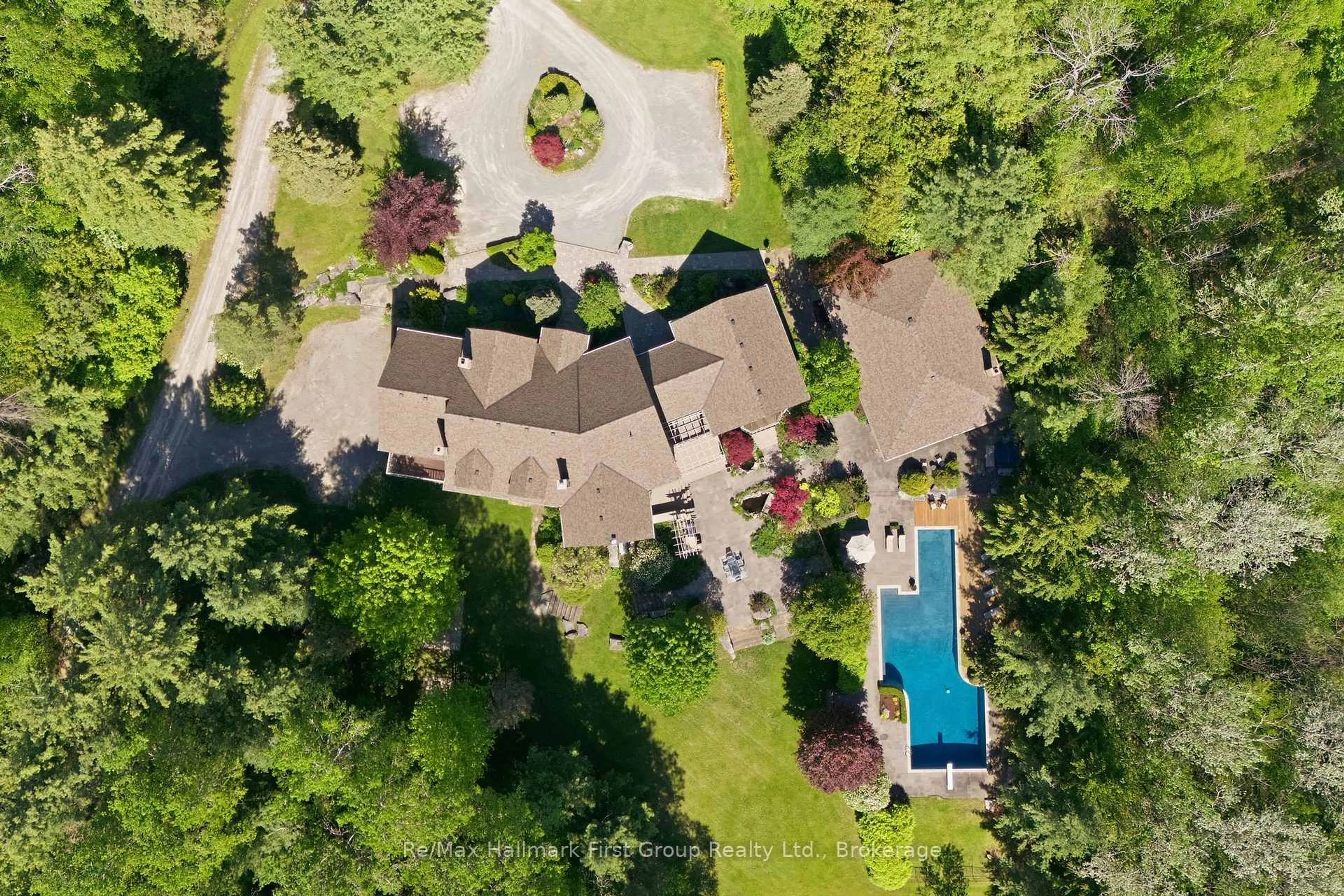 A pic from outside/outdoor area/front of a property/back of a property/a pic from drone, unknown for 3121 Theatre Rd, Cobourg Ontario K9A 4J7
