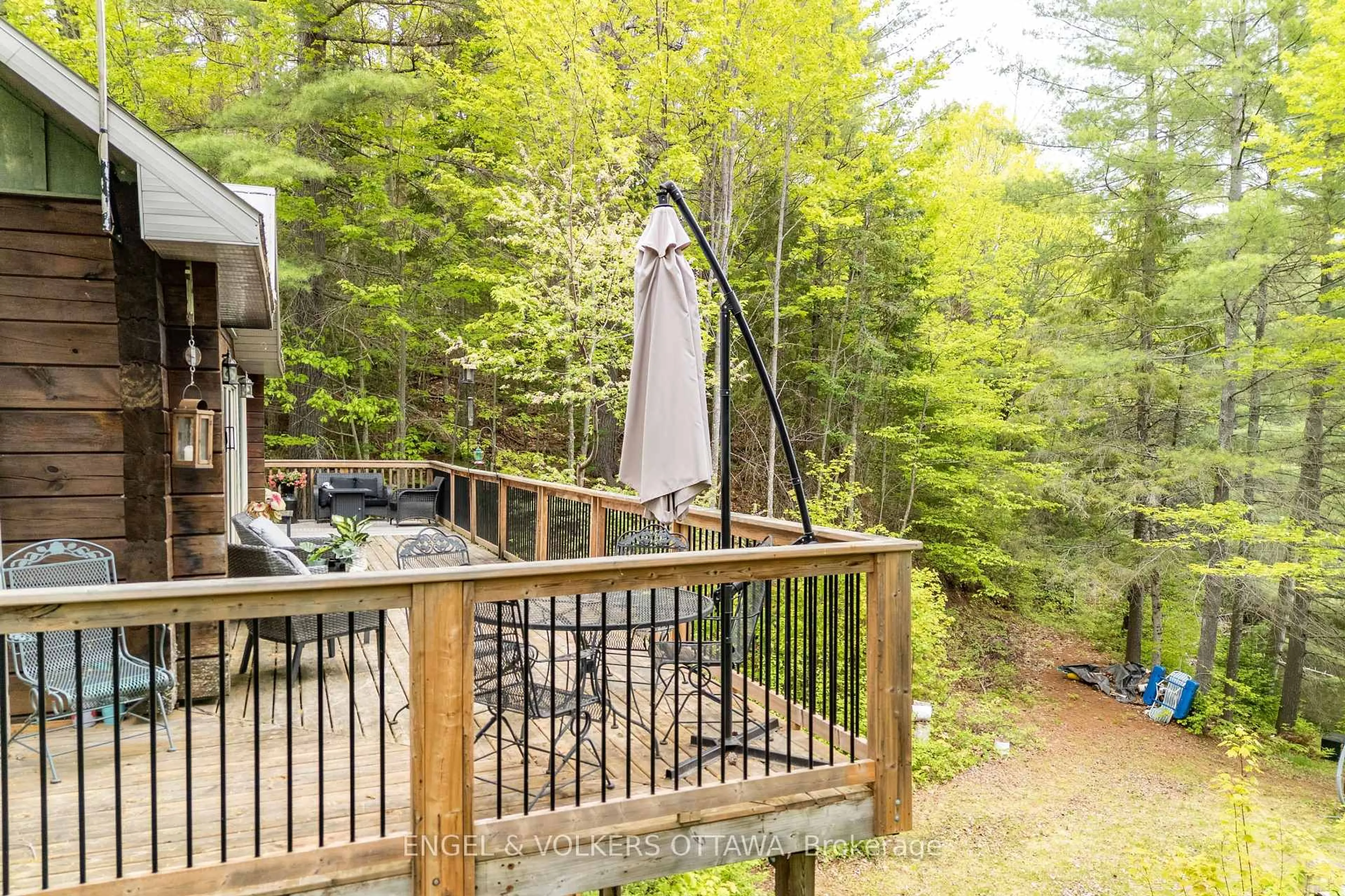 Patio, forest/trees view for 176 Little Bay Lane, Griffith Ontario K0J 2R0