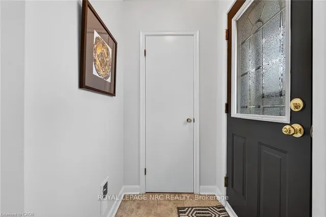 7 Coral Dr, St. Catharines 4