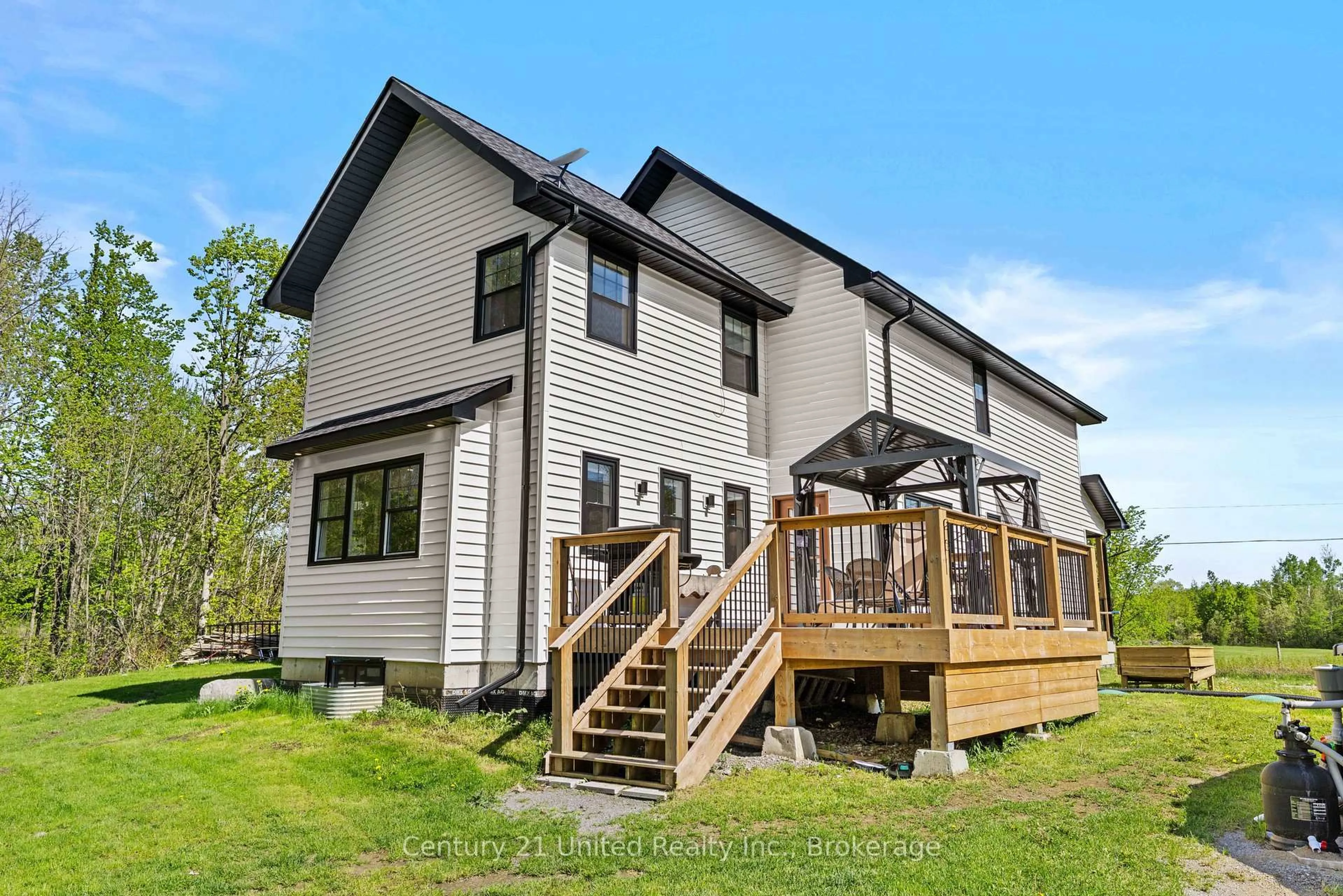 Home with vinyl exterior material, unknown for 23 Jack Hills Rd, Trent Lakes Ontario K0L 2H0