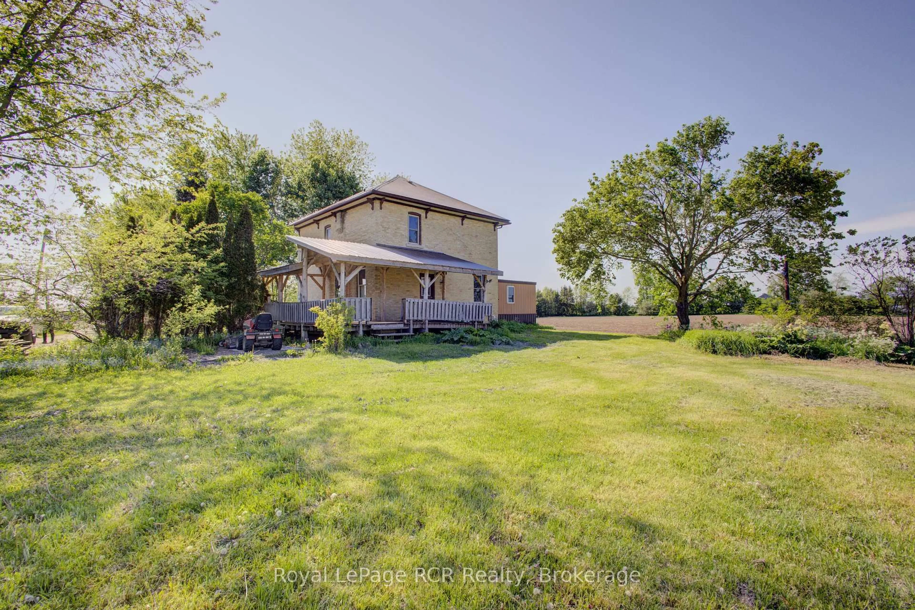 A pic from outside/outdoor area/front of a property/back of a property/a pic from drone, unknown for 9029 Concession 11 Rd, Wellington North Ontario N0G 2L0