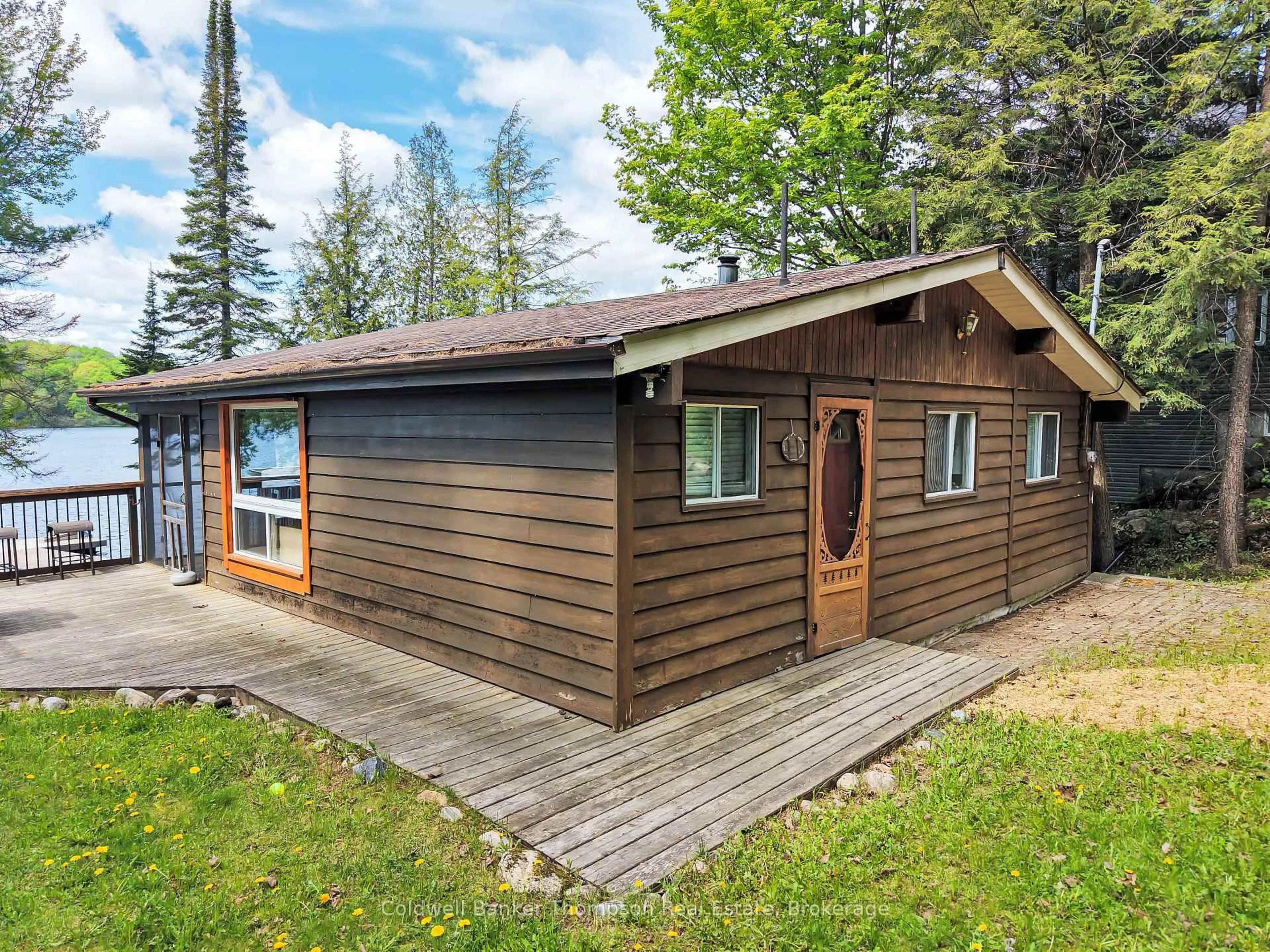 Shed for 1108 Stanley Rd, Bracebridge Ontario P0B 1L0