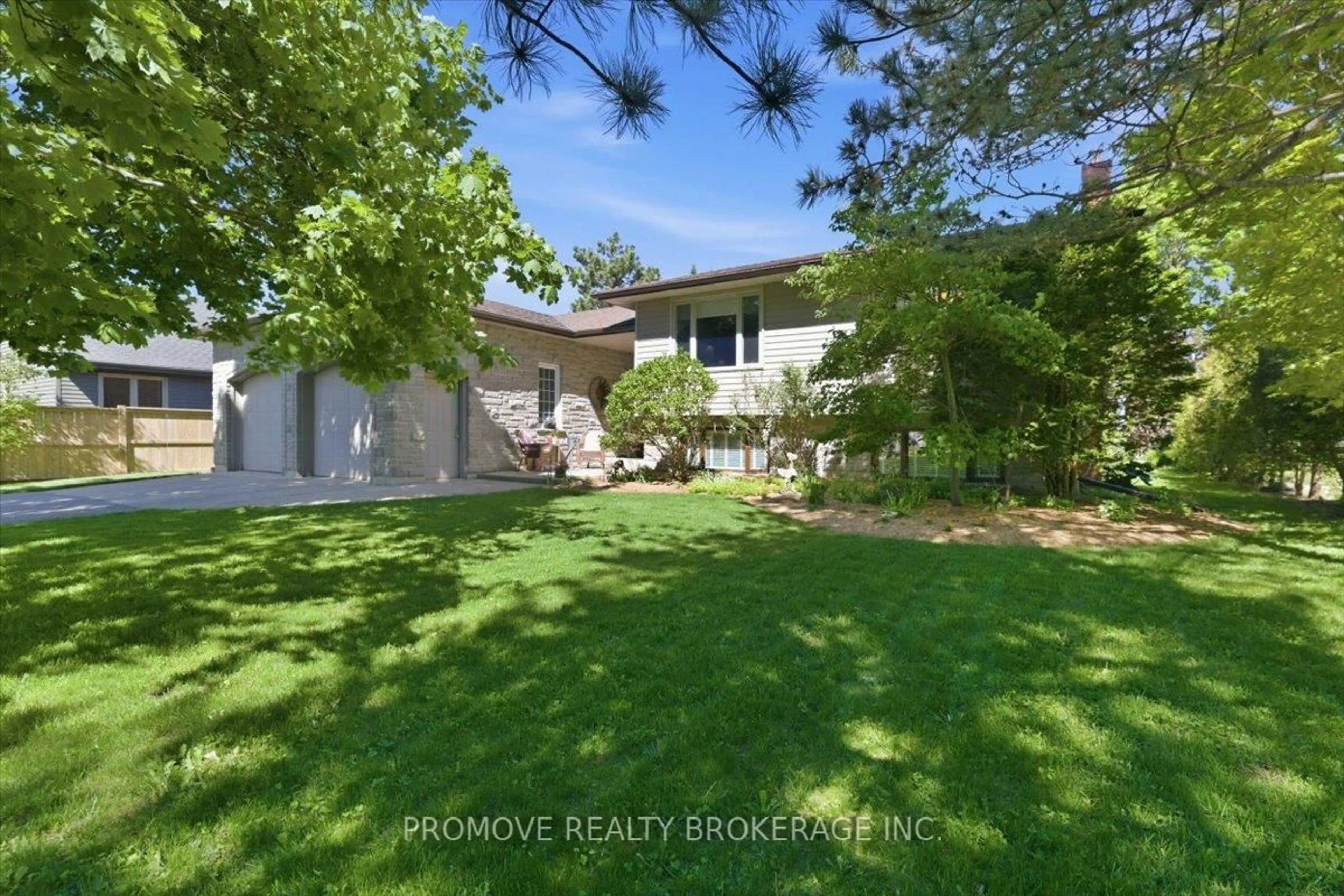 A pic from outside/outdoor area/front of a property/back of a property/a pic from drone, unknown for 26 18 Sdrd, Centre Wellington Ontario N1M 2W3