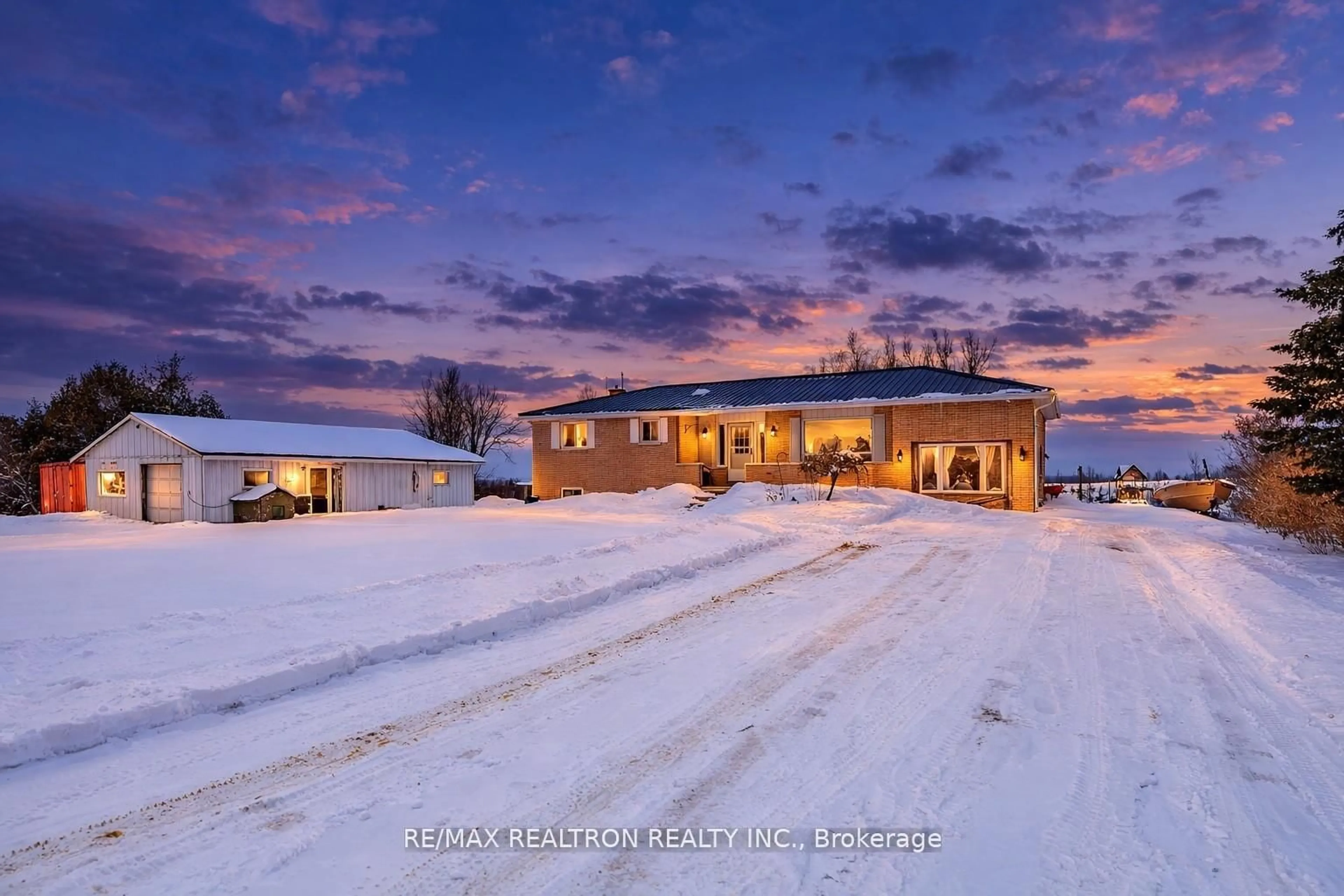 A pic from outside/outdoor area/front of a property/back of a property/a pic from drone, unknown for 757 Kings Wharf Rd, Kawartha Lakes Ontario K0M 1A0