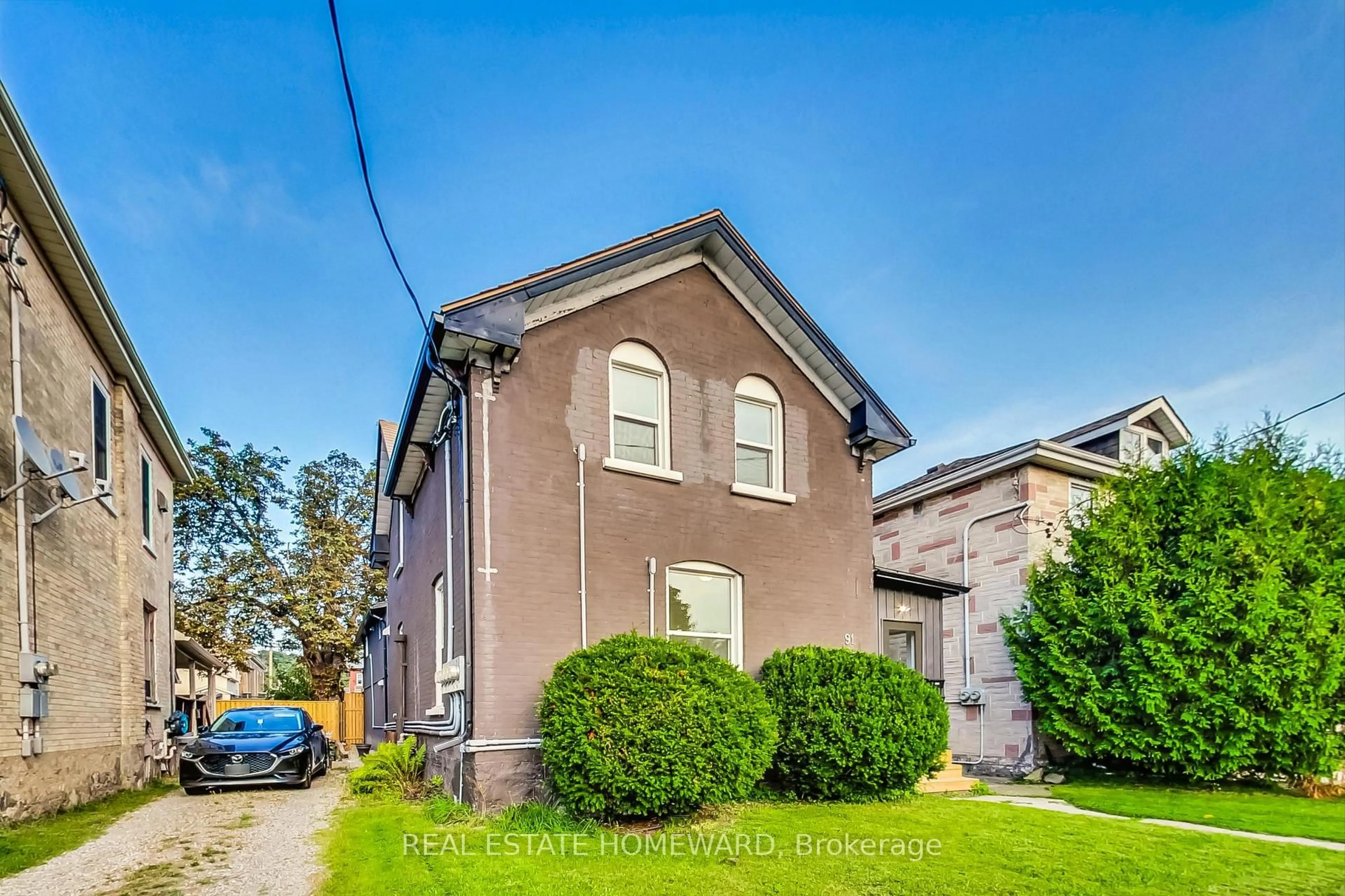 Unknown for 91 Water St, Cambridge Ontario N1R 3E1