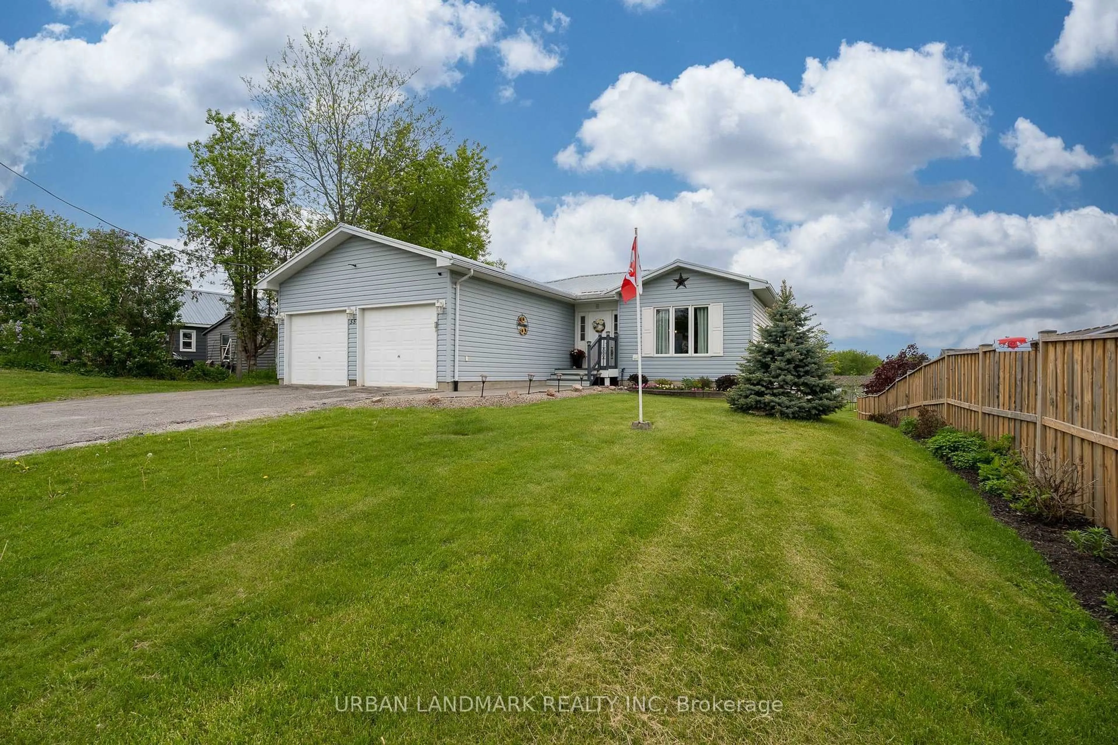 A pic from outside/outdoor area/front of a property/back of a property/a pic from drone, street for 55 Seymour St, Madoc Ontario K0K 2K0