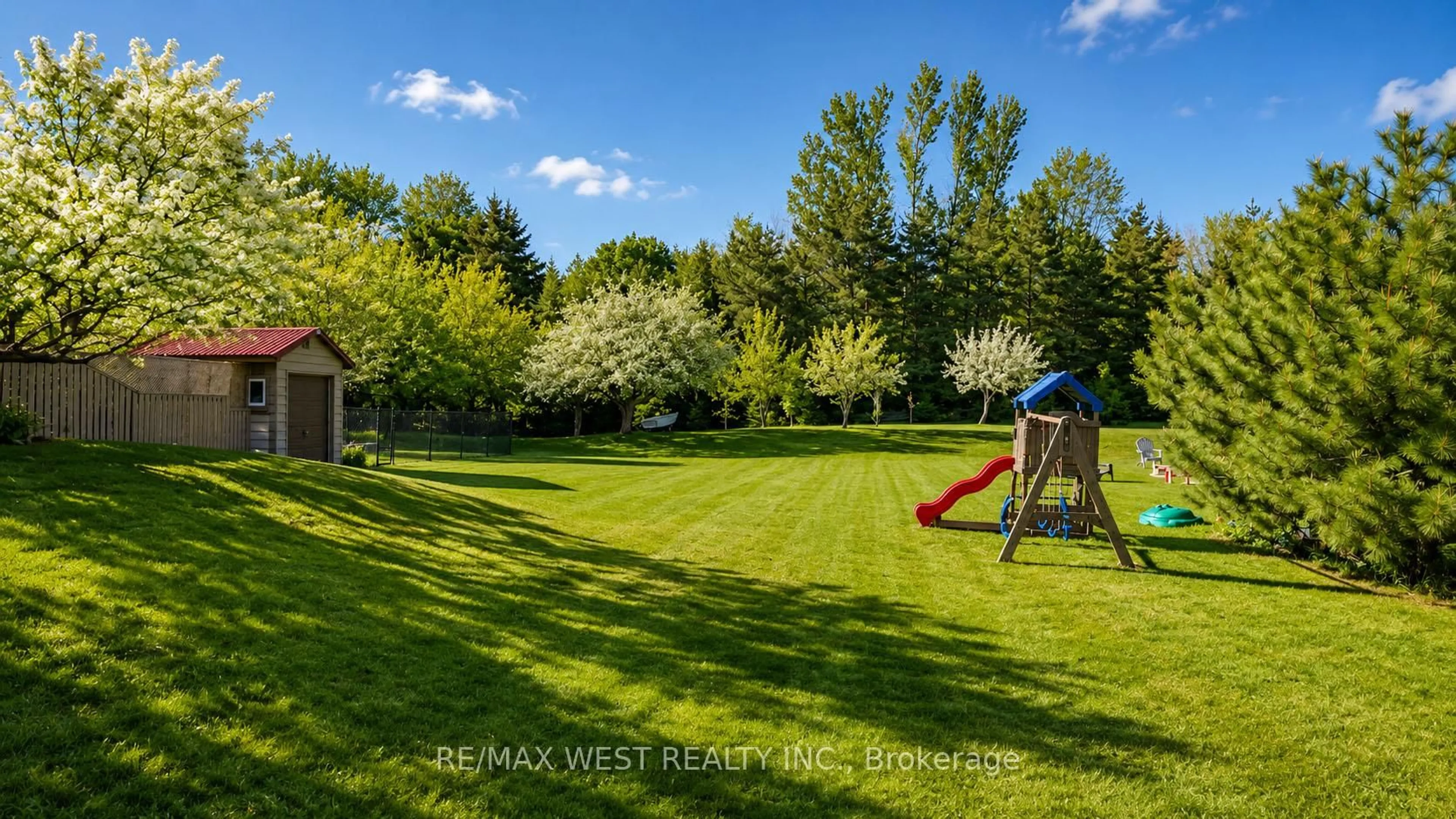 A pic from outside/outdoor area/front of a property/back of a property/a pic from drone, forest/trees view for 23 Mckibbon Ave, Amaranth Ontario L9W 5M2