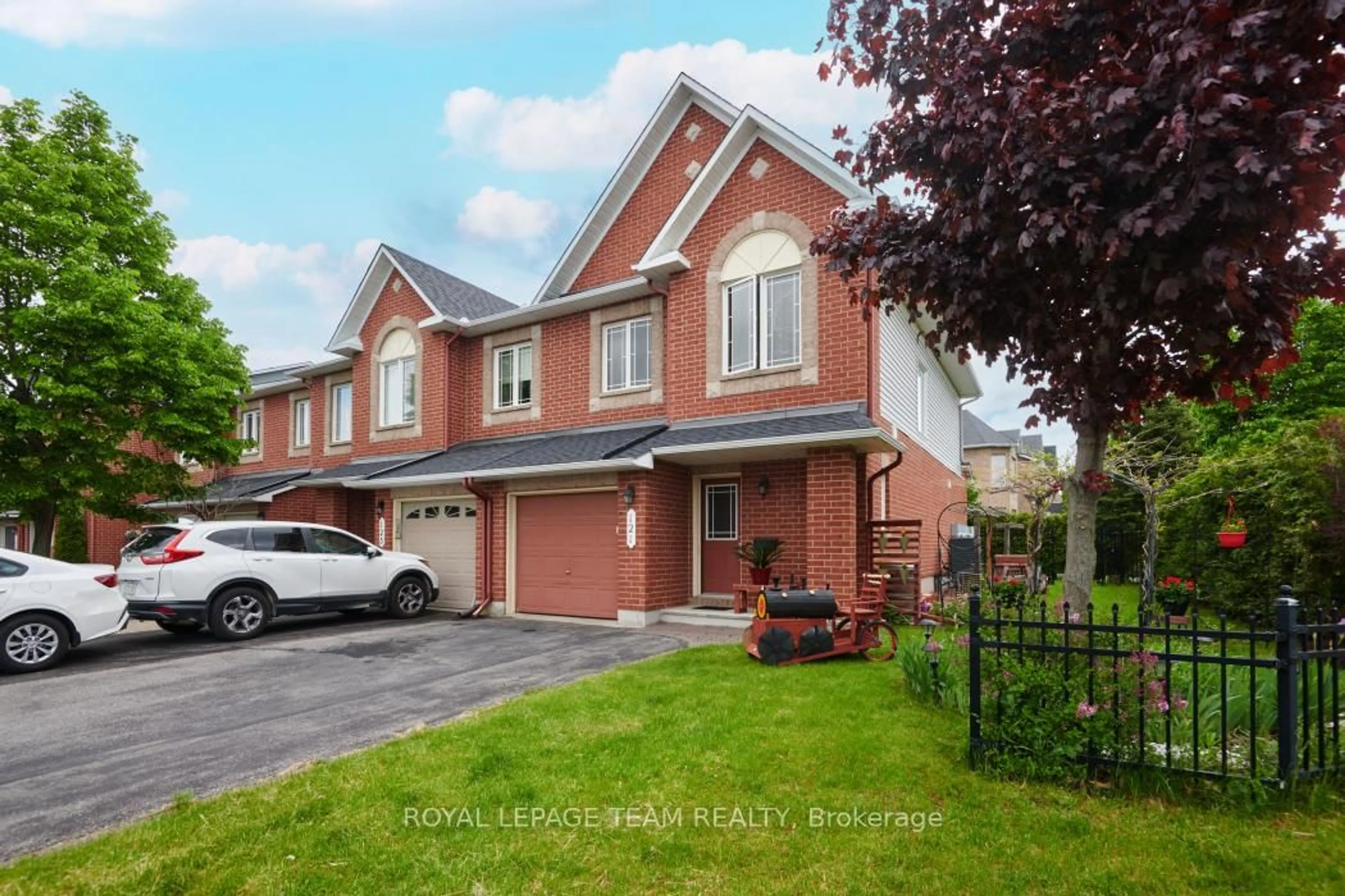 Home with brick exterior material, street for 121 Sorento St, Ottawa Ontario K2J 0B1