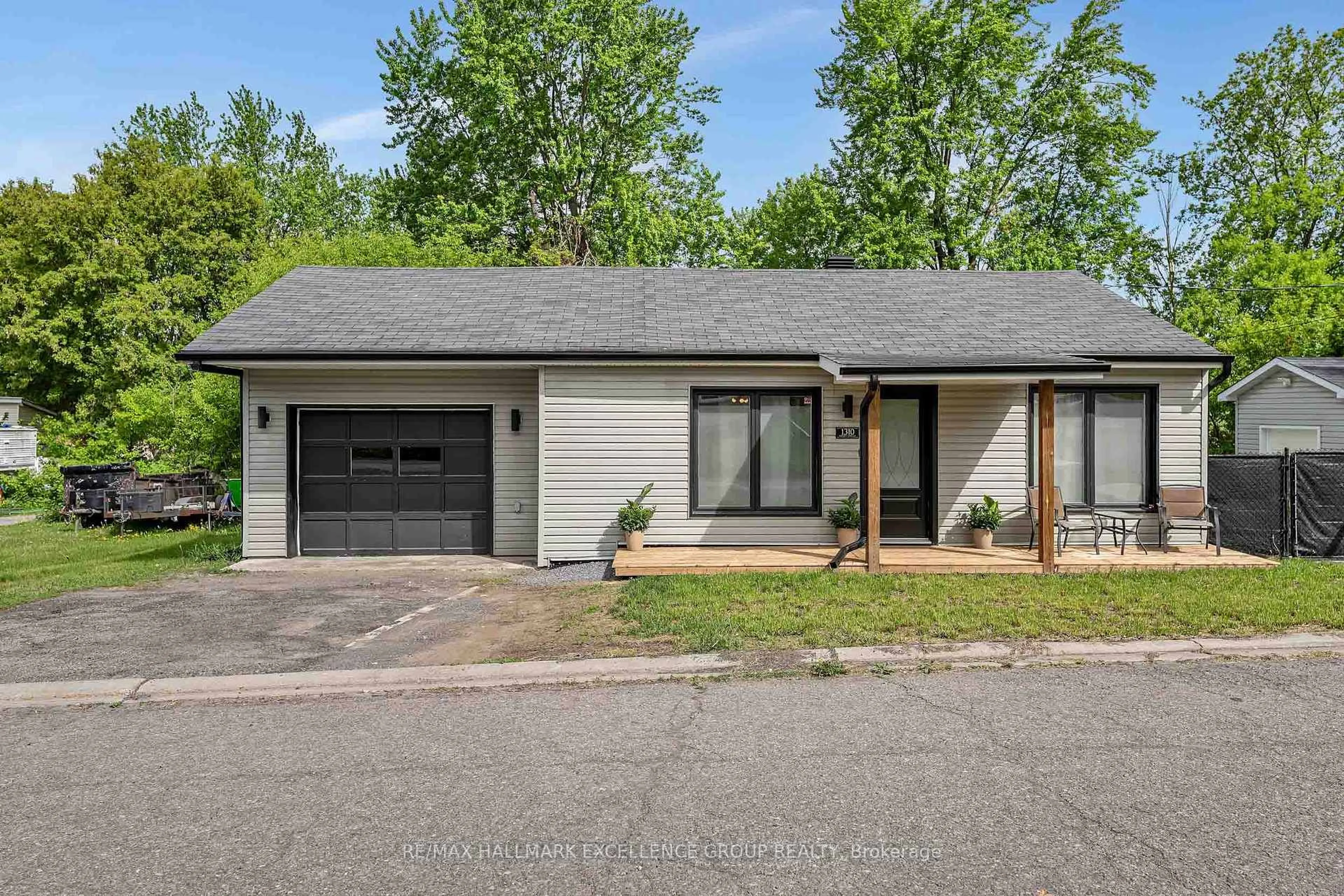 Unknown for 1310 Henri Circ, Clarence-Rockland Ontario K4K 1C6