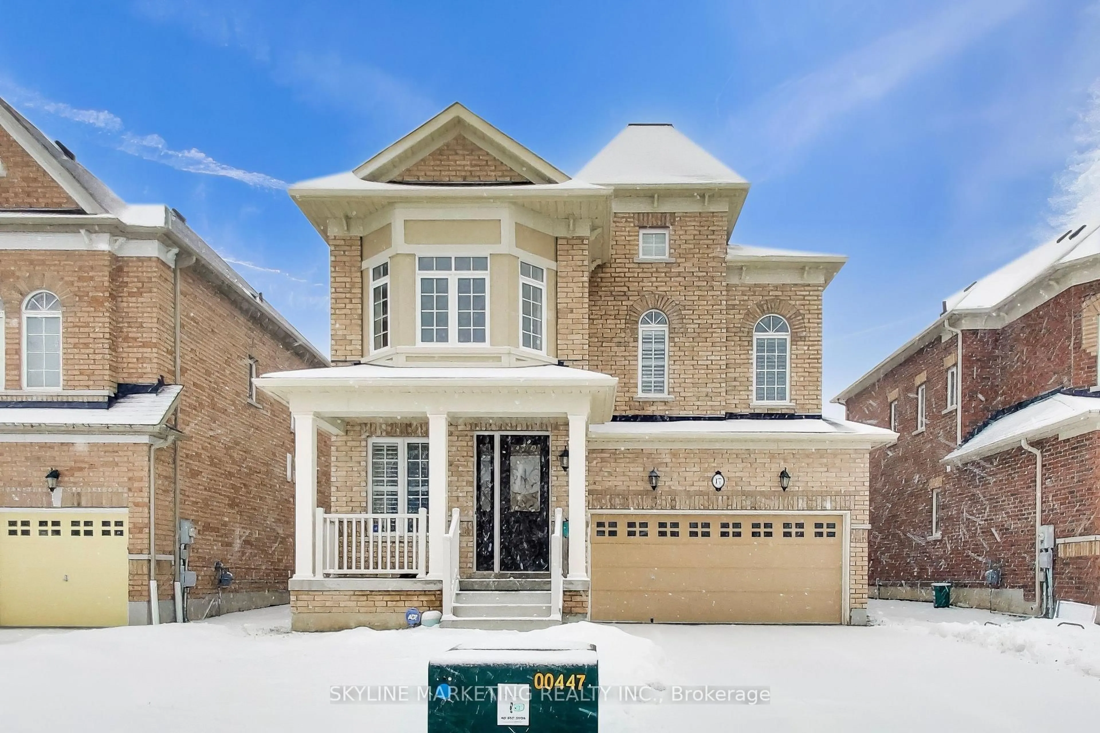 Home with brick exterior material, street for 17 Fox Grape Rd, Thorold Ontario L2V 0B4