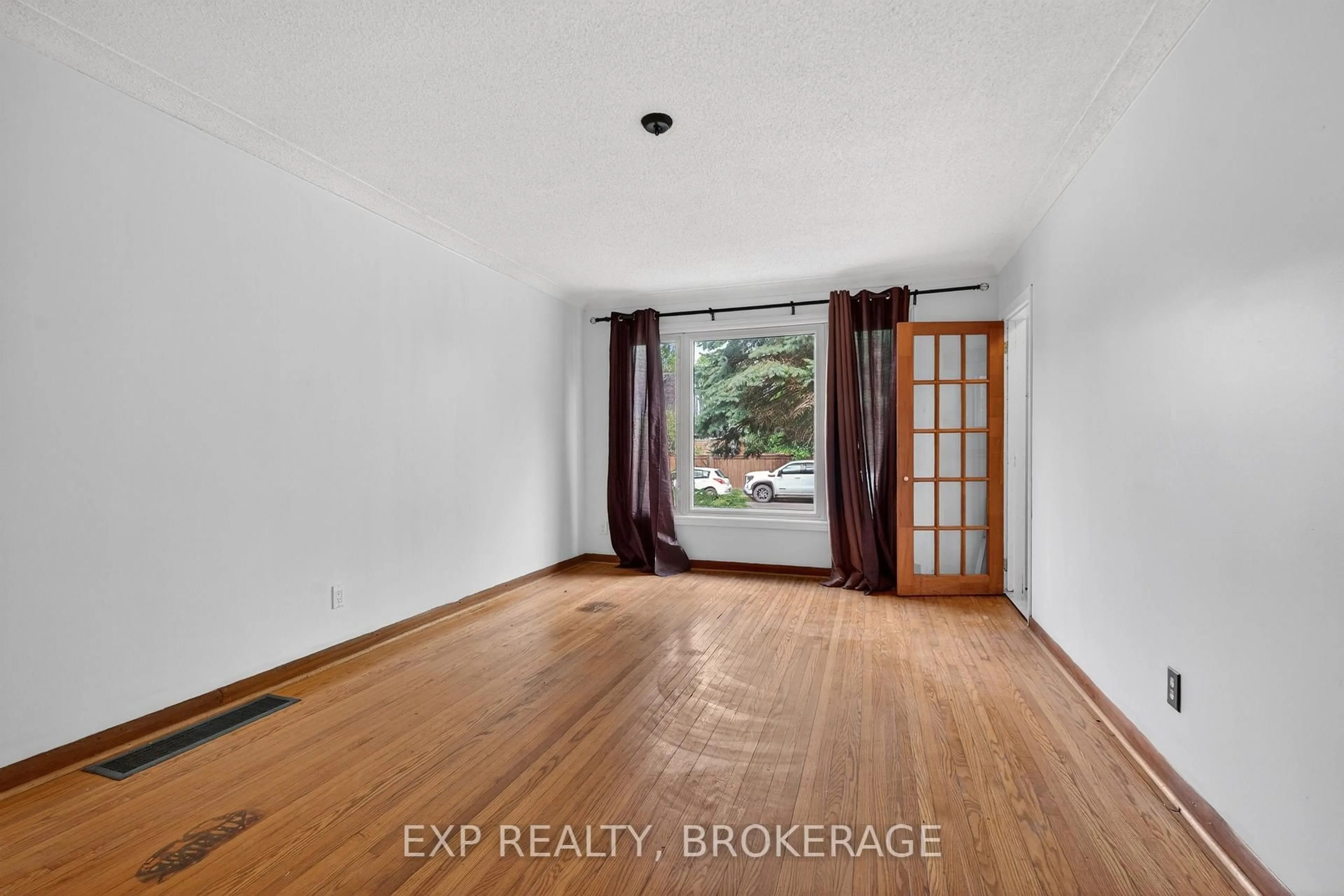 A pic of a room for 340 PALACE Rd, Kingston Ontario K7L 4T3