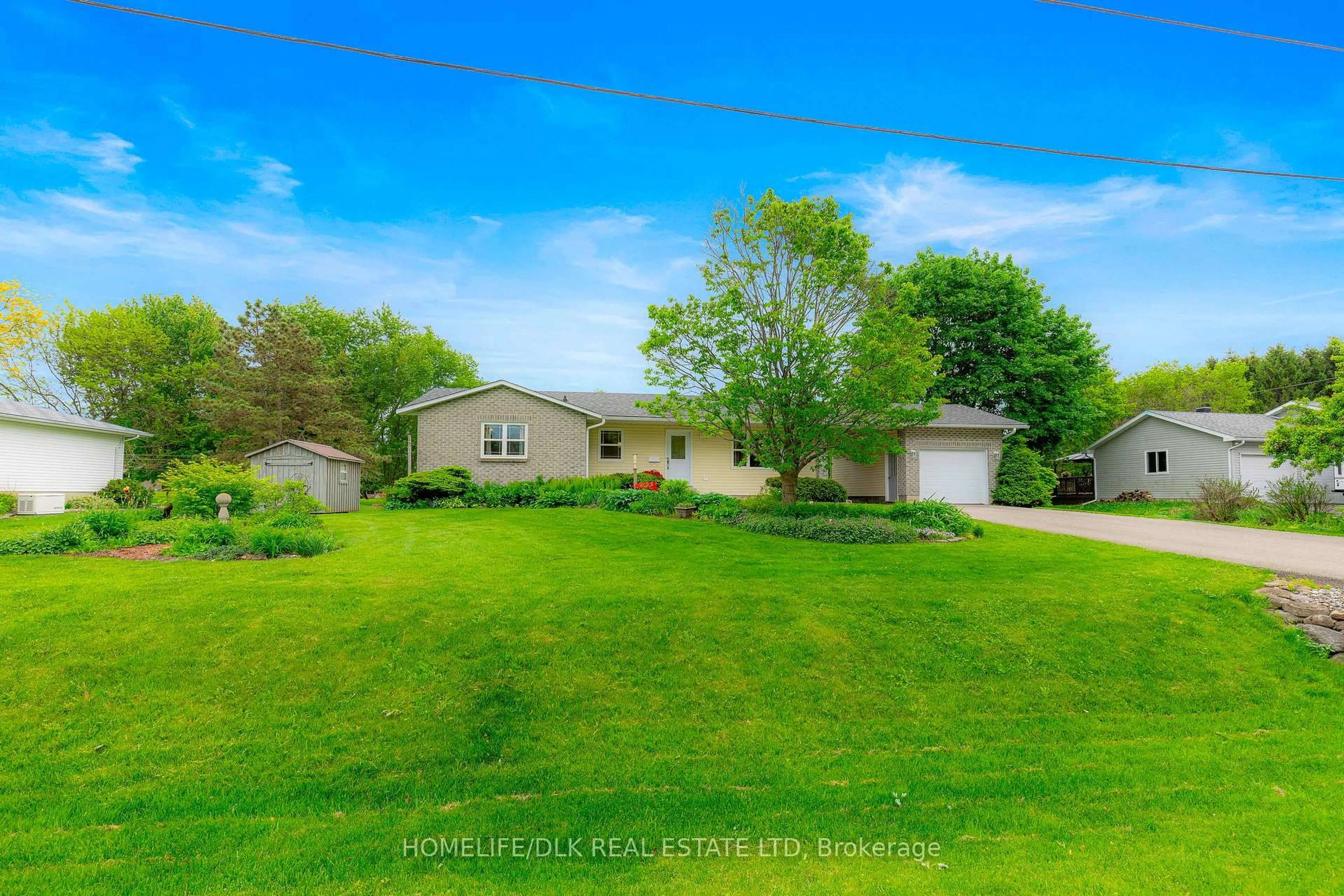 A pic from outside/outdoor area/front of a property/back of a property/a pic from drone, water/lake/river/ocean view for 3 Cross Ave, Elizabethtown-Kitley Ontario K6T 1B5
