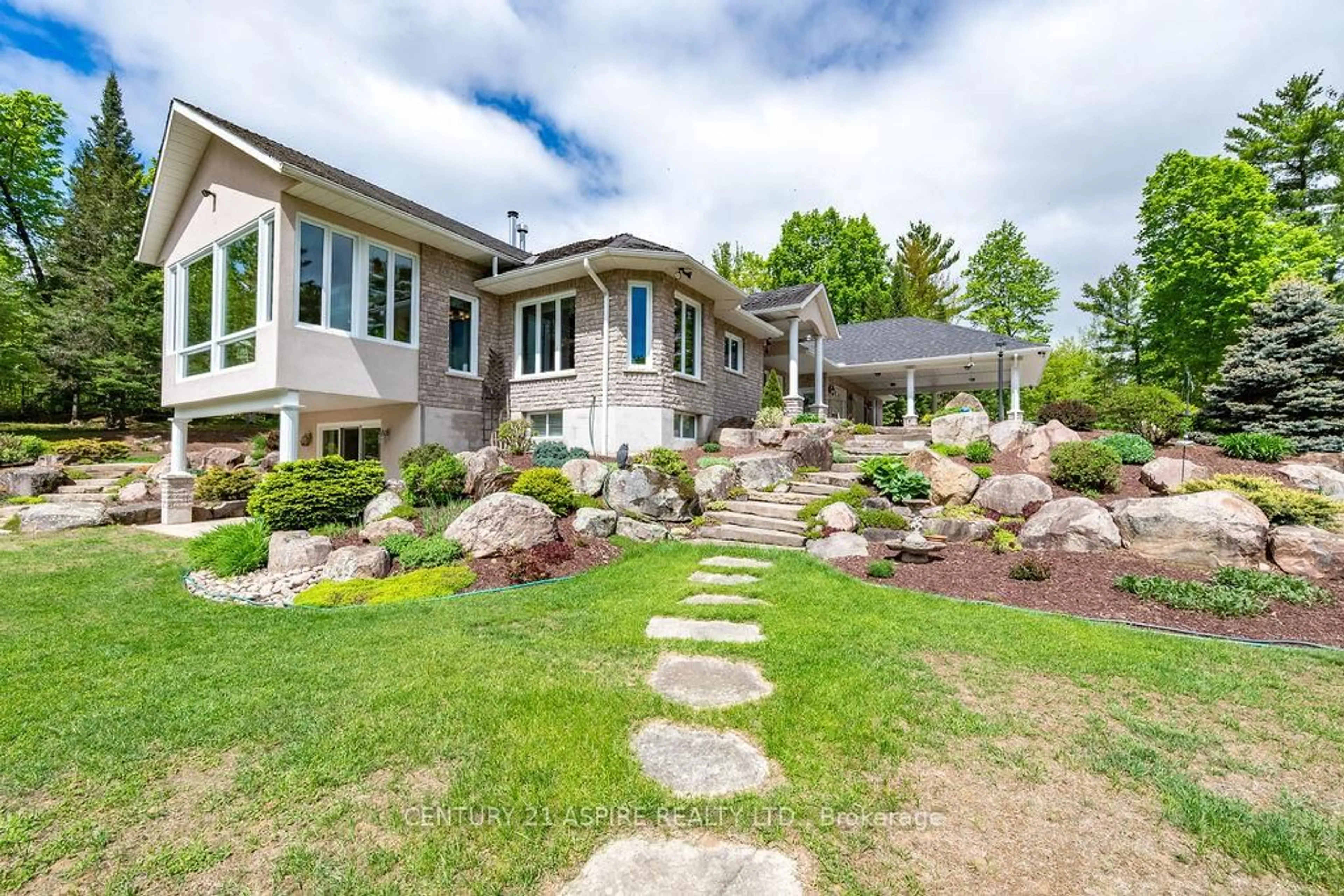 Unknown for 393 Portage Rd, Pembroke Ontario K8A 2W8