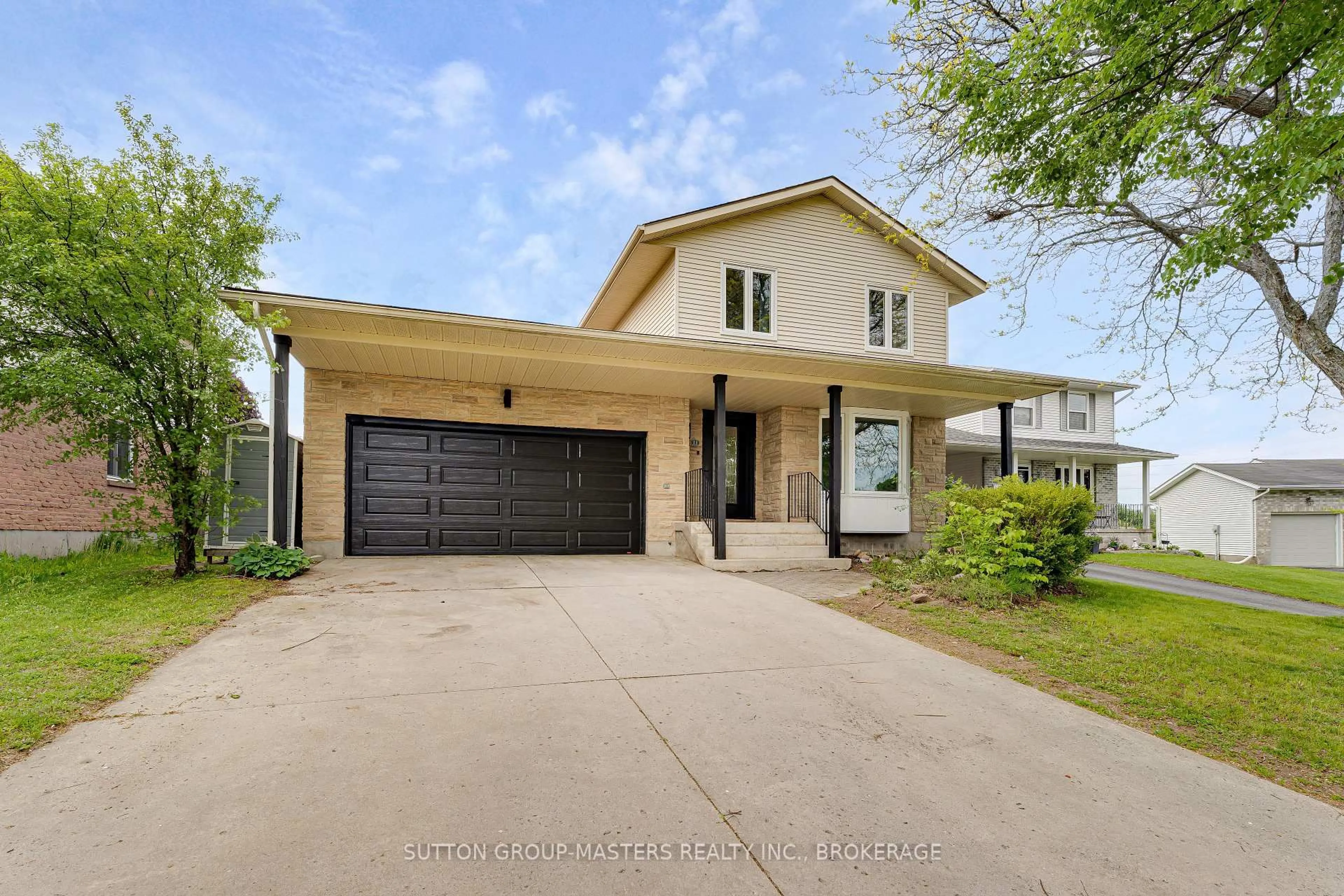 Home with brick exterior material, street for 11 Douglas Ave, Kingston Ontario K7K 6B5
