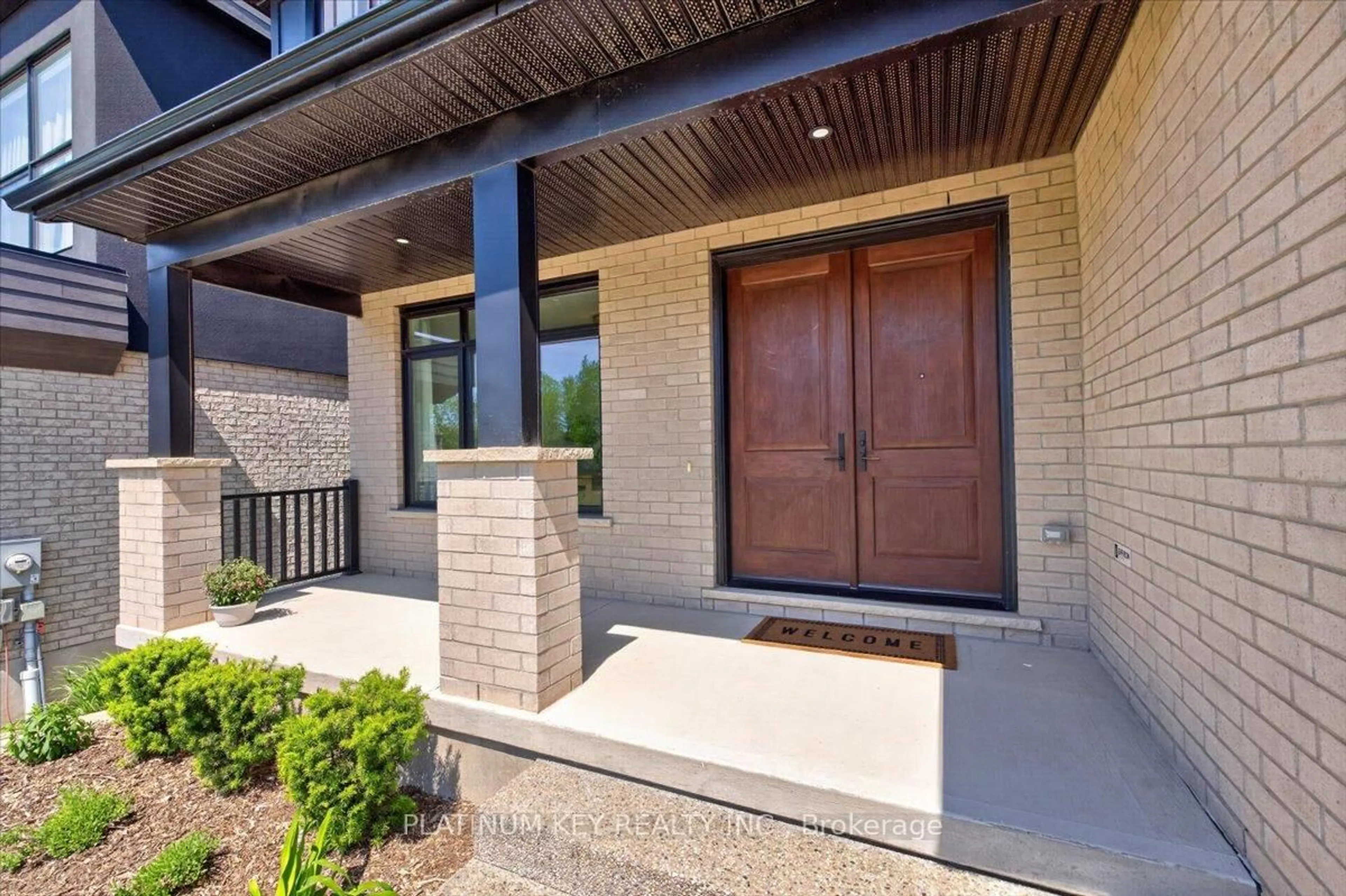 Home with brick exterior material, street for 136 Daventry Way, Middlesex Centre Ontario N0L 1R0