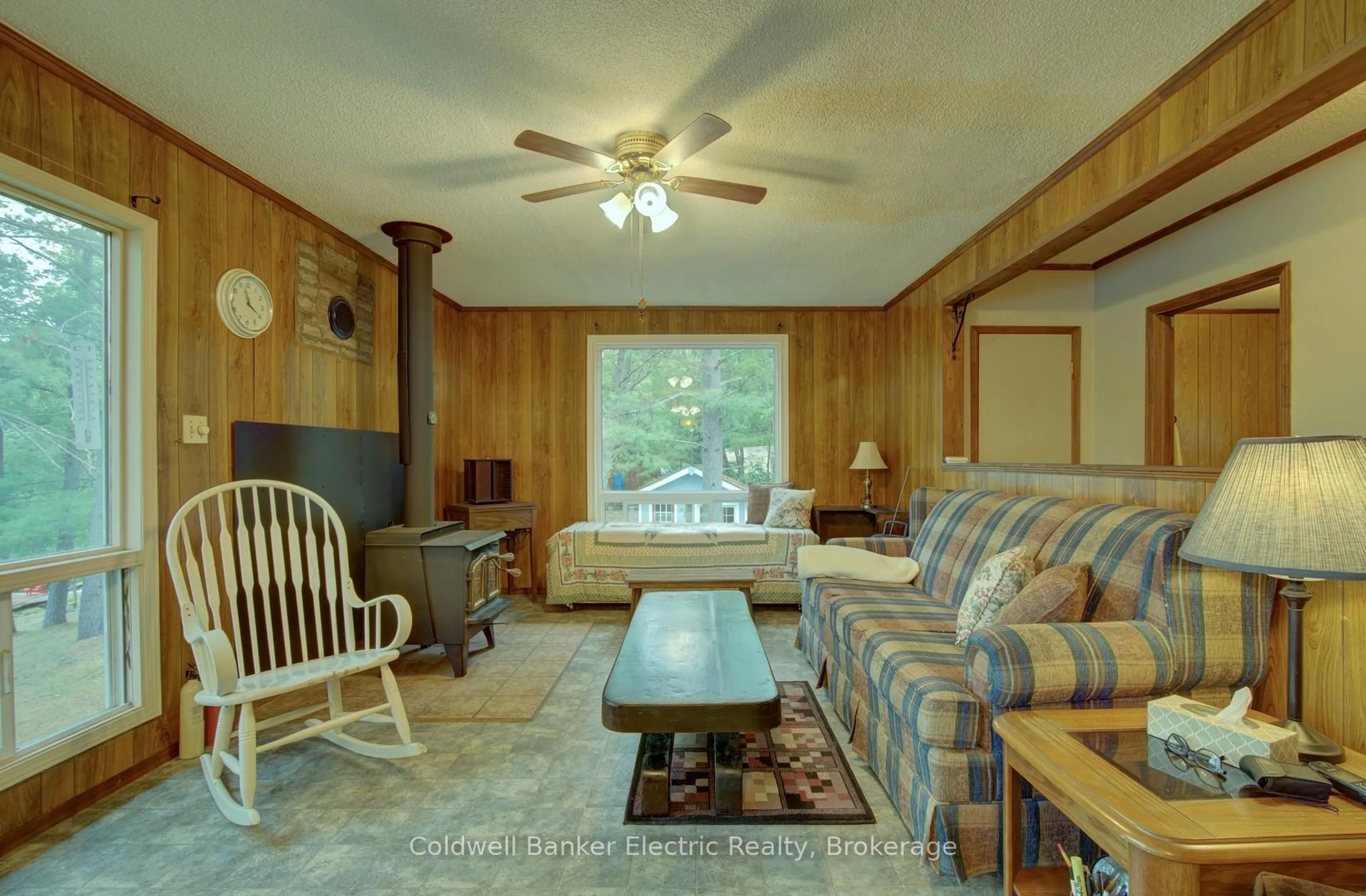 Living room with furniture, unknown for 88 Fire Route 6A, Havelock-Belmont-Methuen Ontario K0L 1Z0