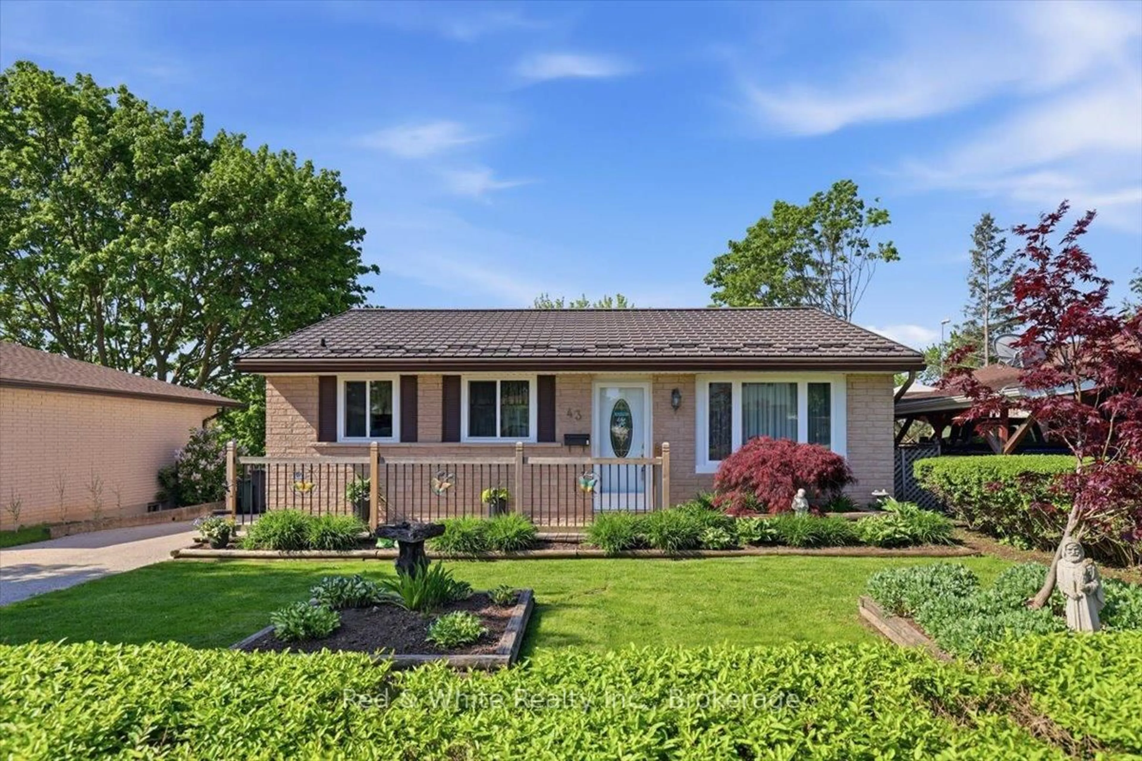 Home with brick exterior material, street for 43 Mcilwraith Cres, Guelph Ontario N1E 6J4