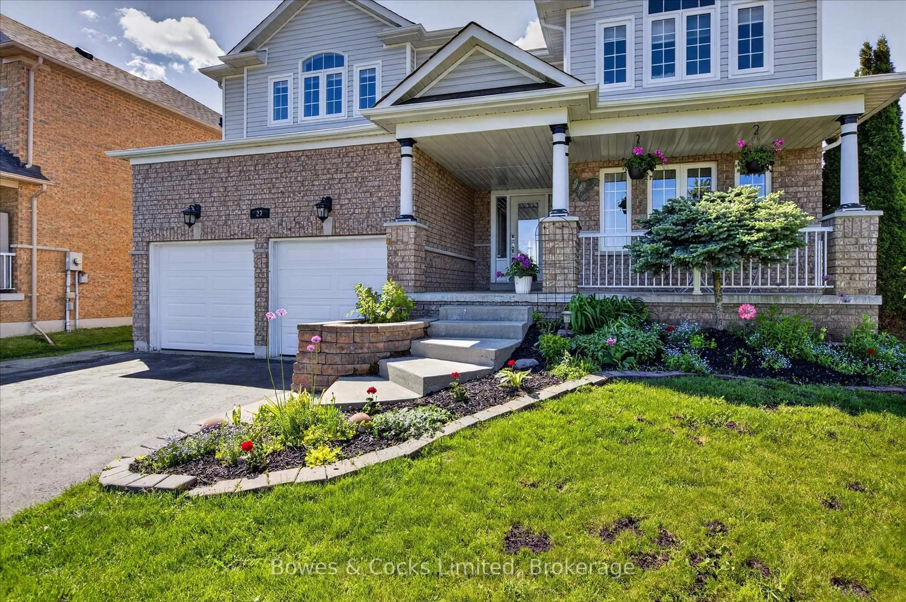 Home with brick exterior material, street for 27 Carson Crt, Peterborough Ontario K9K 2R1