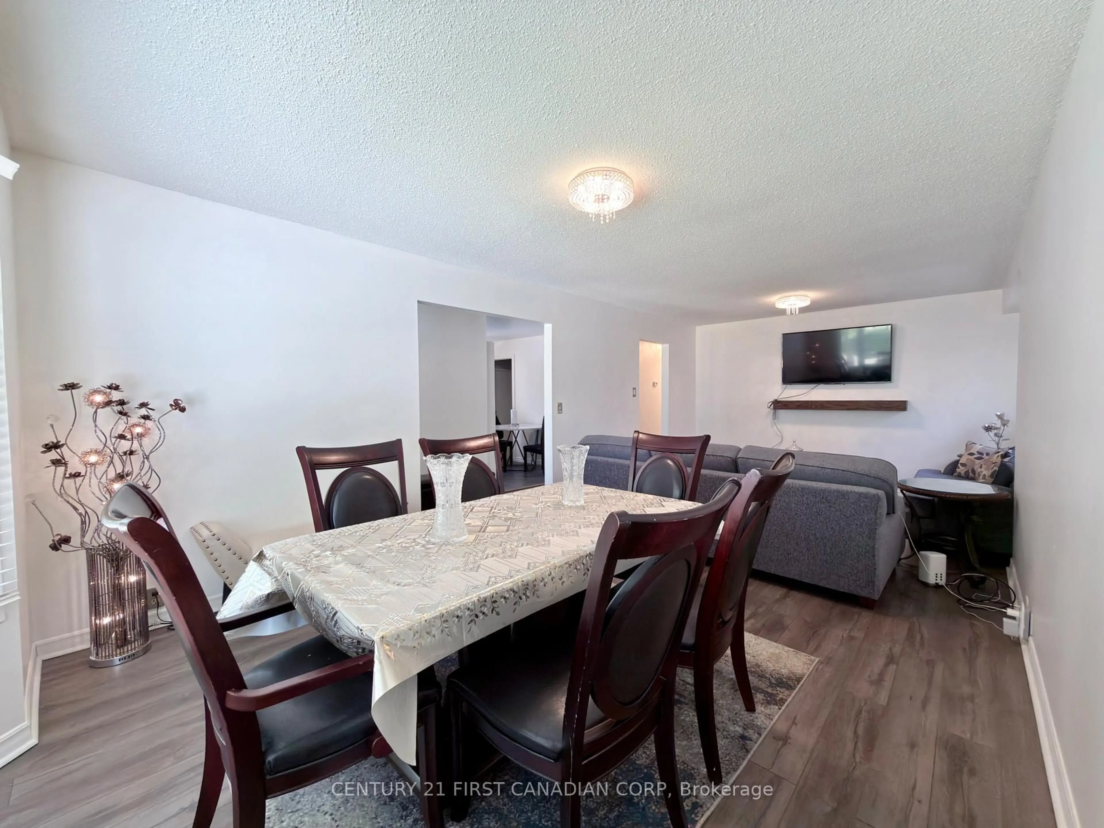 Unknown for 74 Tumbleweed Cres, London South Ontario N6E 2N8