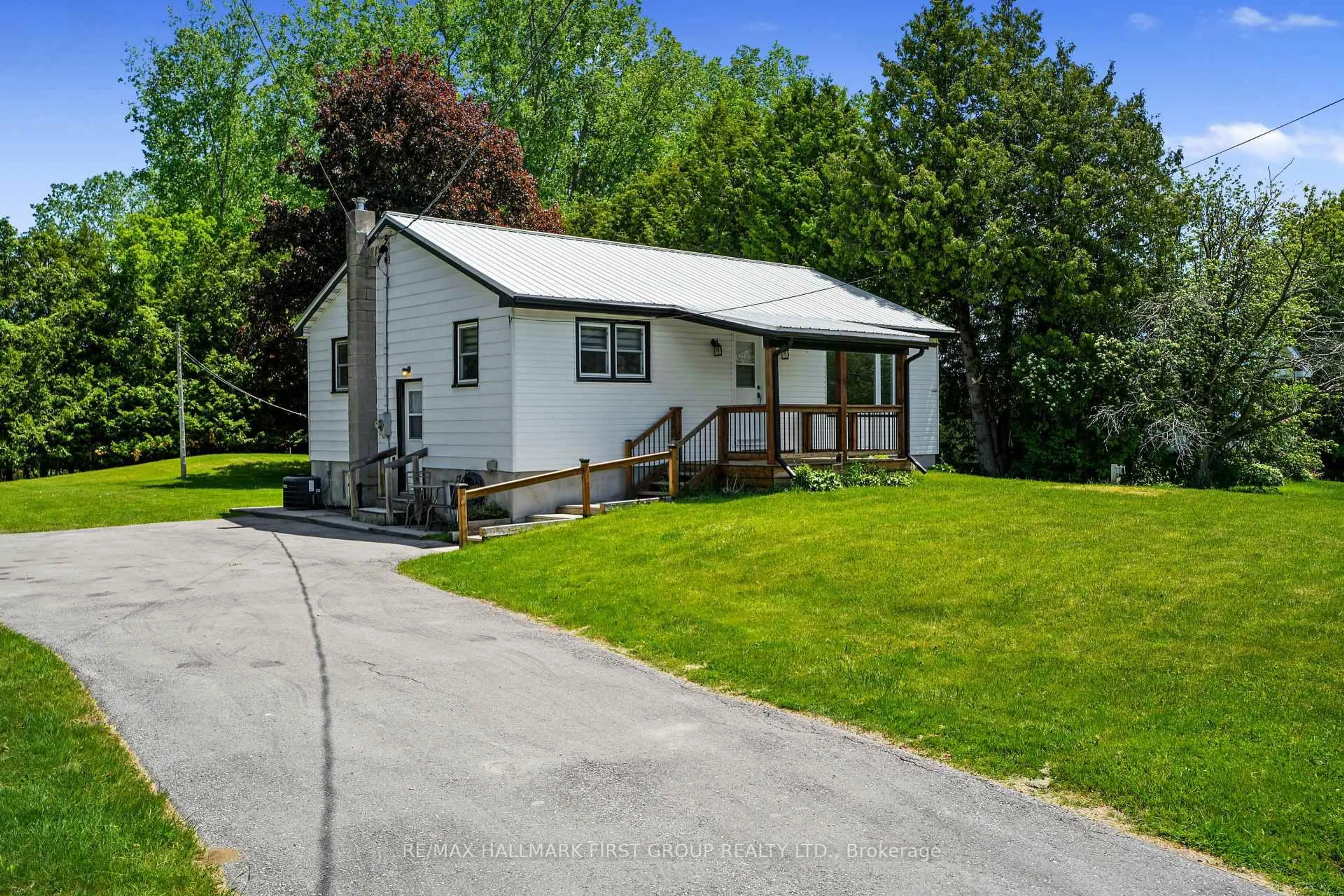 Unknown for 40 Whites Rd, Quinte West Ontario K8V 5P5
