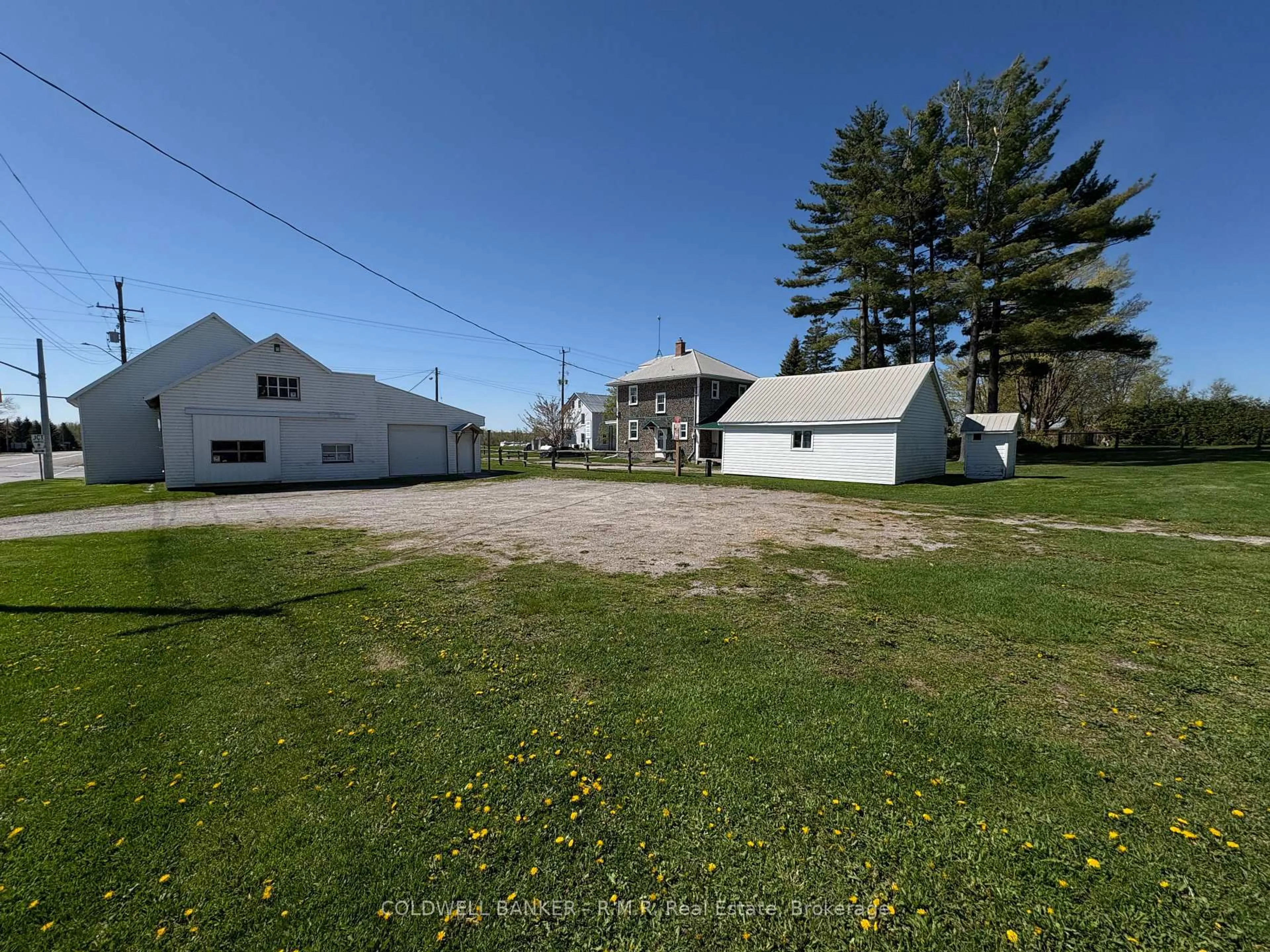 A pic from outside/outdoor area/front of a property/back of a property/a pic from drone, building for 269 Glenarm Rd, Kawartha Lakes Ontario K0M 2T0