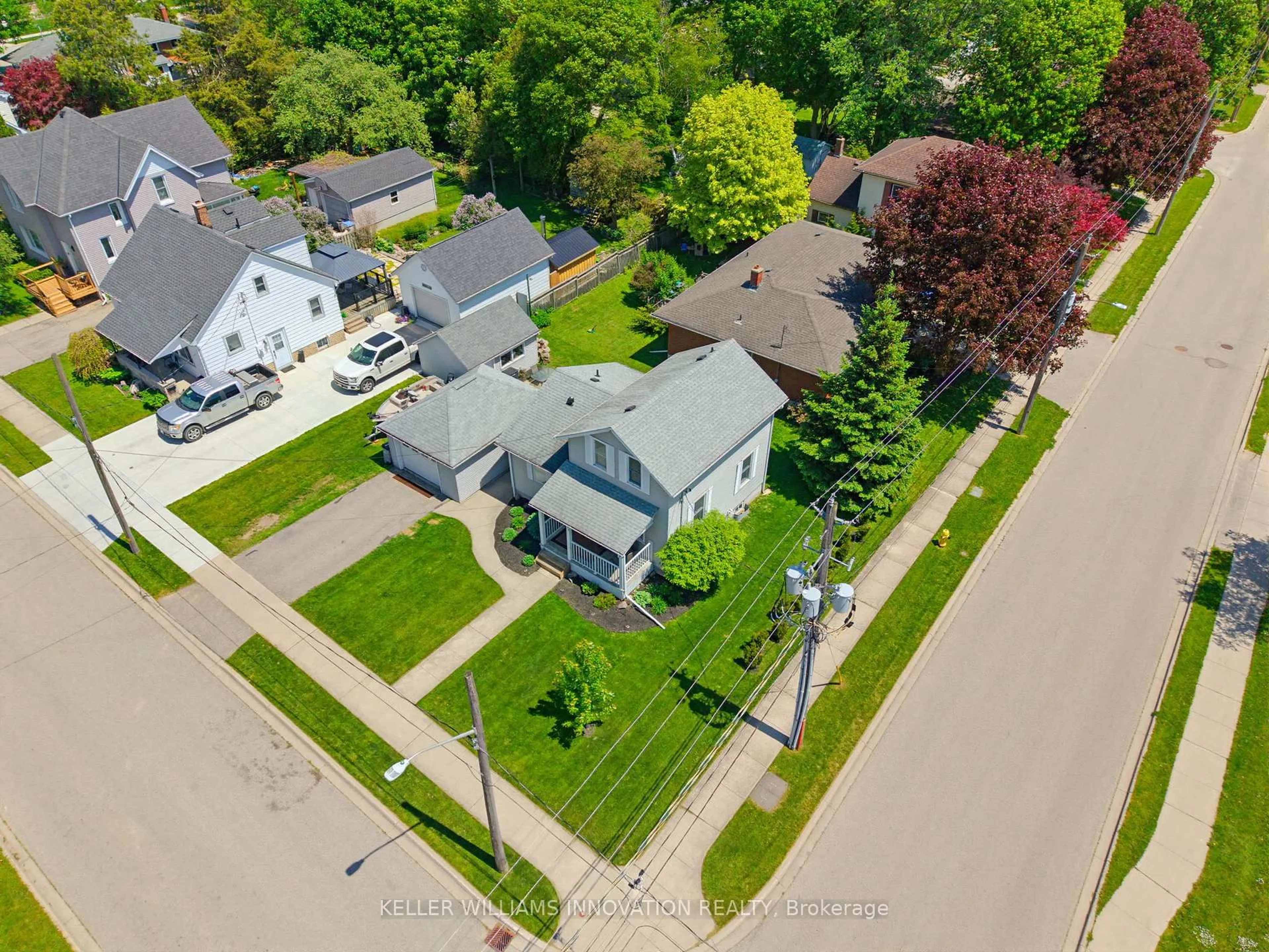 A pic from outside/outdoor area/front of a property/back of a property/a pic from drone, street for 454 York Ave, North Perth Ontario N4W 2X7