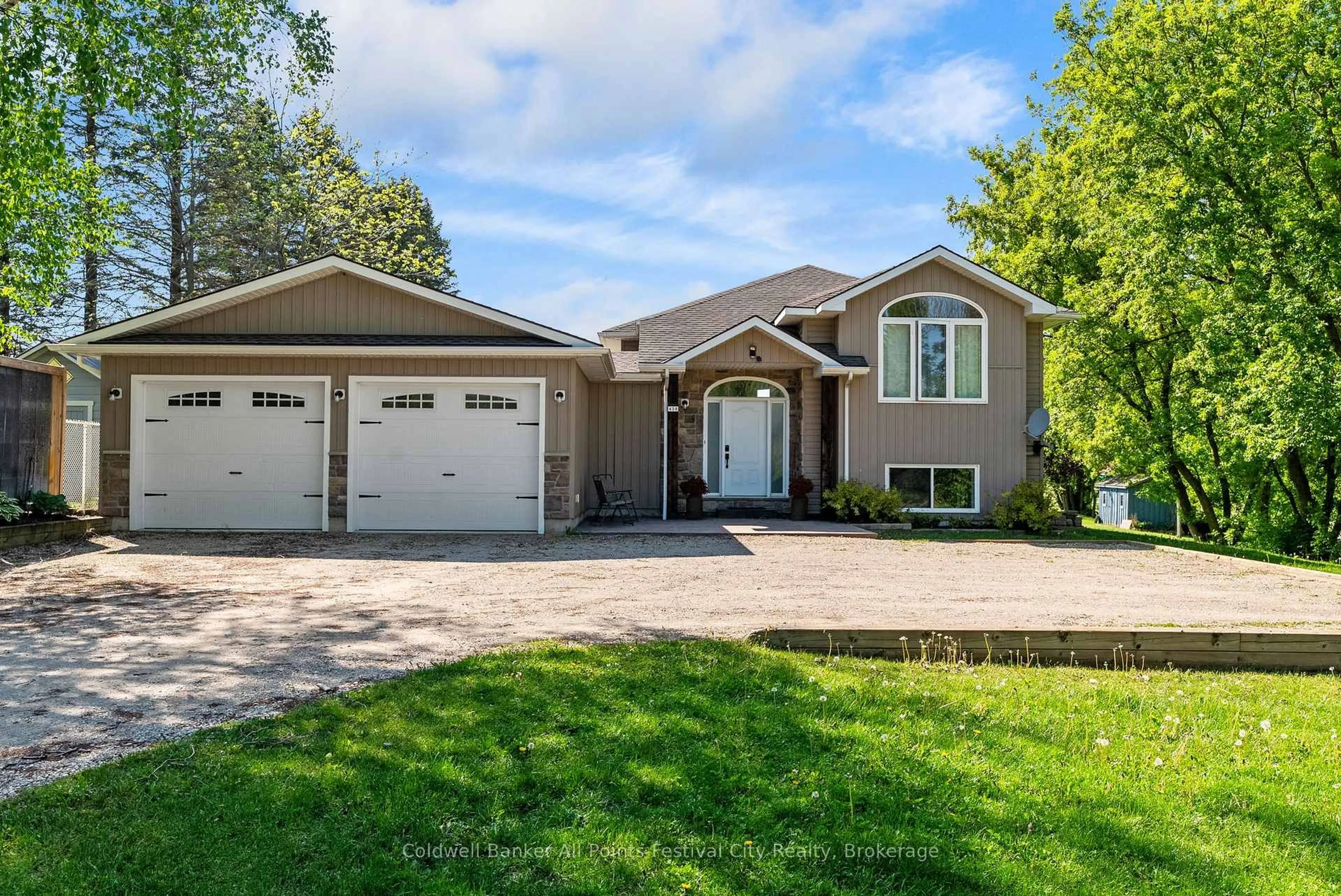 Unknown for 438 Ross St, Huron-Kinloss Ontario N0G 2H0