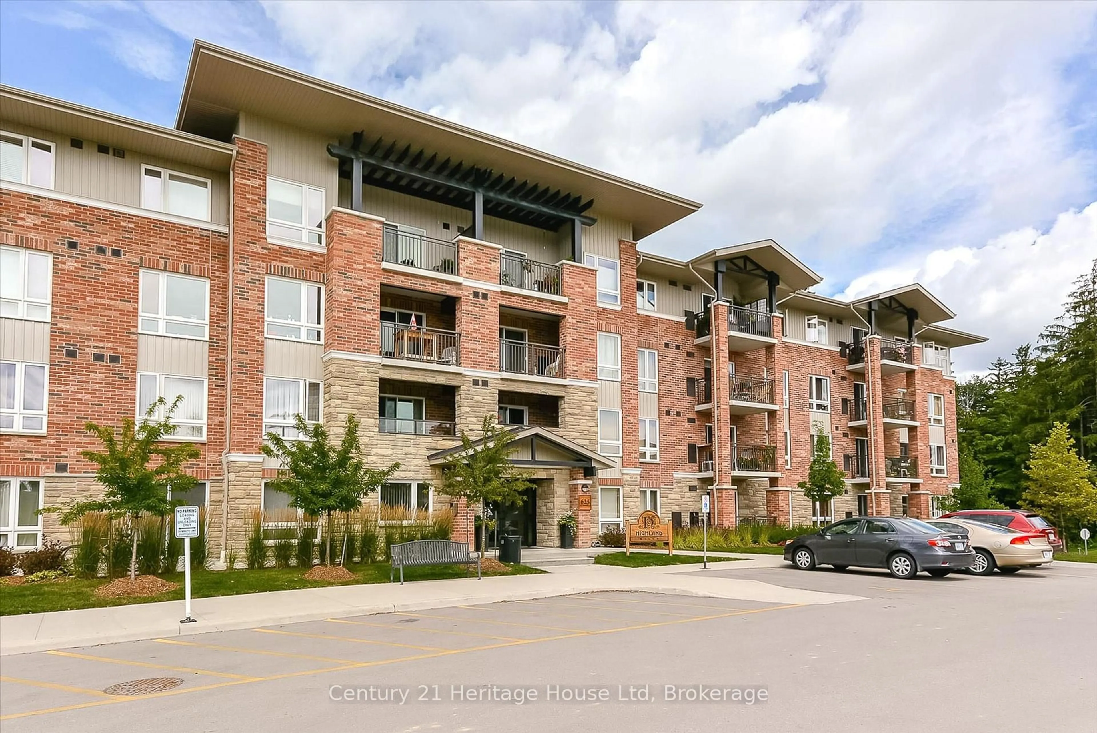 Unknown for 625 St David St #210, Centre Wellington Ontario N1M 0A8