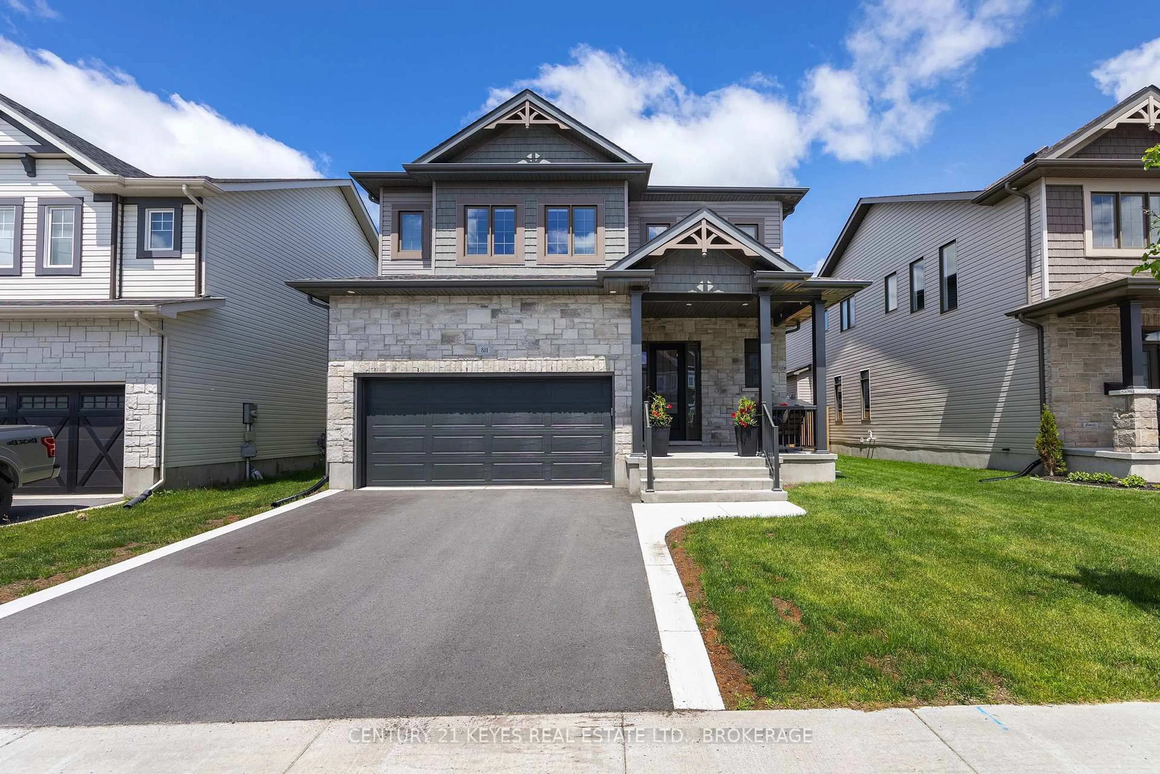 Home with brick exterior material, street for 811 Riverview Way, Kingston Ontario K7K 0J3