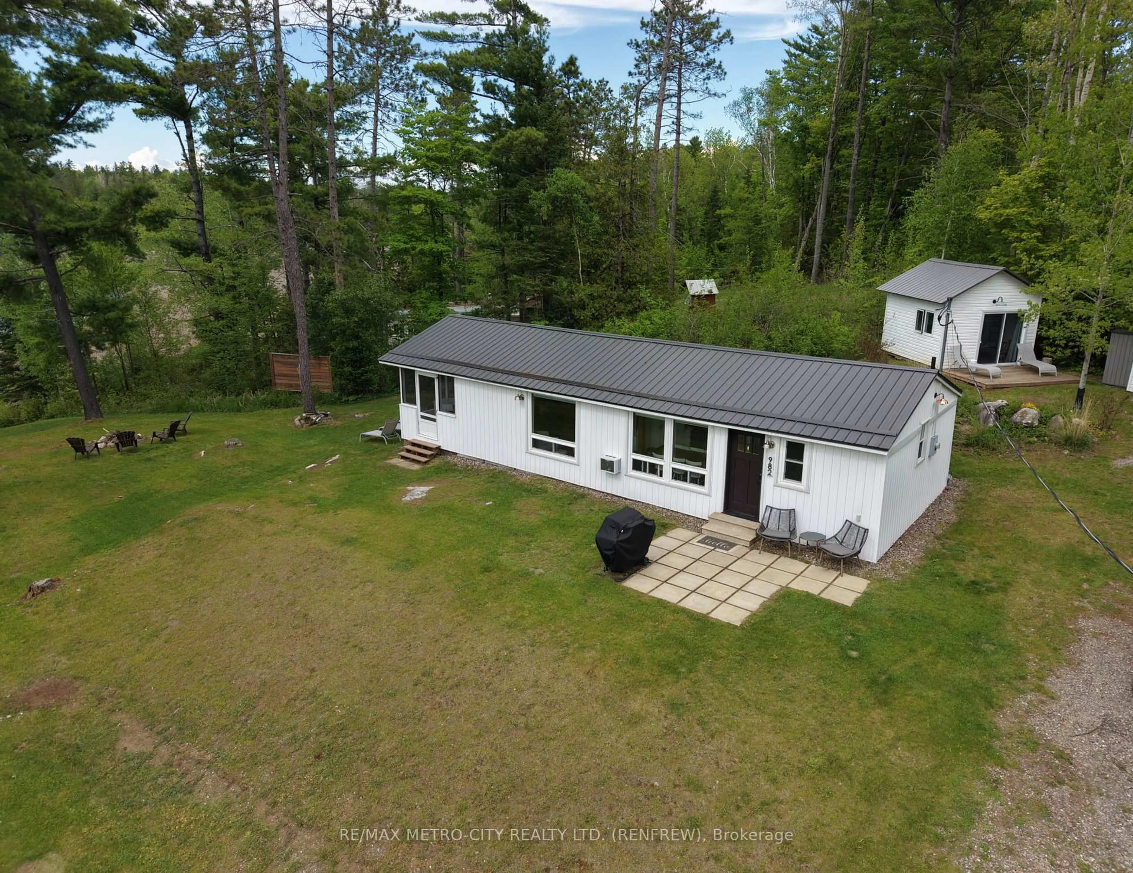 A pic from outside/outdoor area/front of a property/back of a property/a pic from drone, unknown for 982 STONES LAKE Rd, Calabogie Ontario K0J 1H0