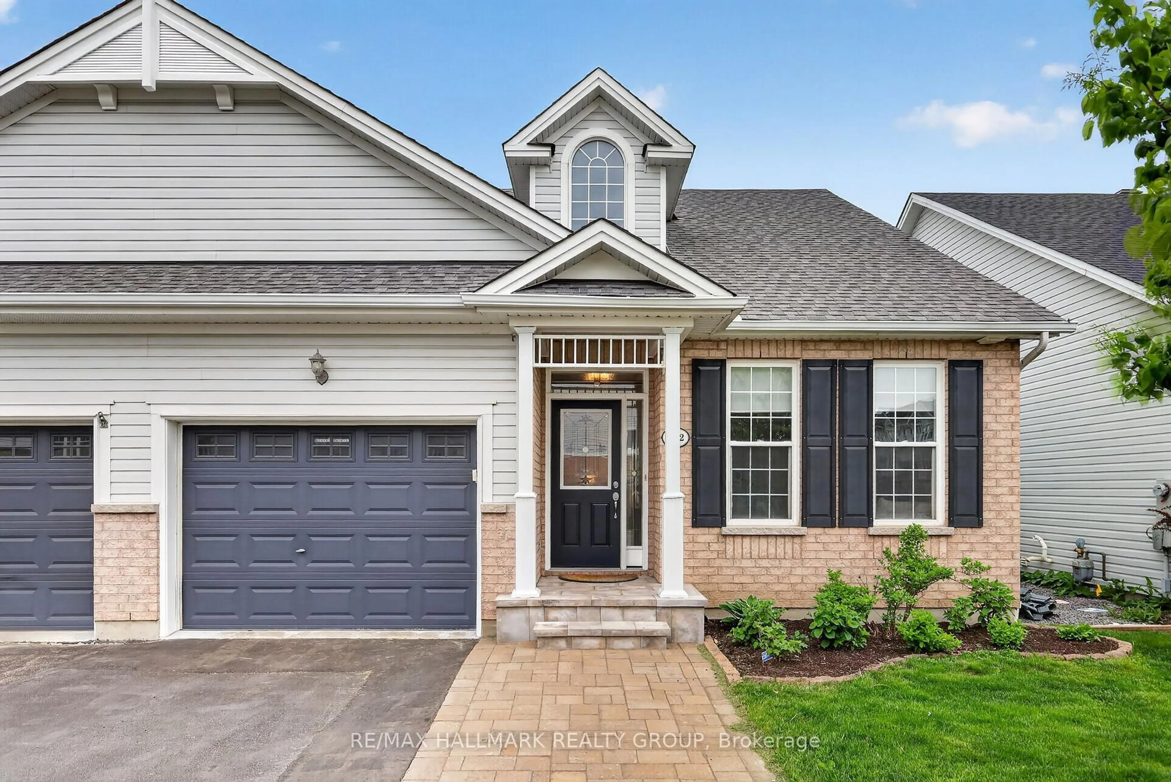 Home with brick exterior material, street for 912 Eastboro Ave, Orleans Ontario K1W 0G4