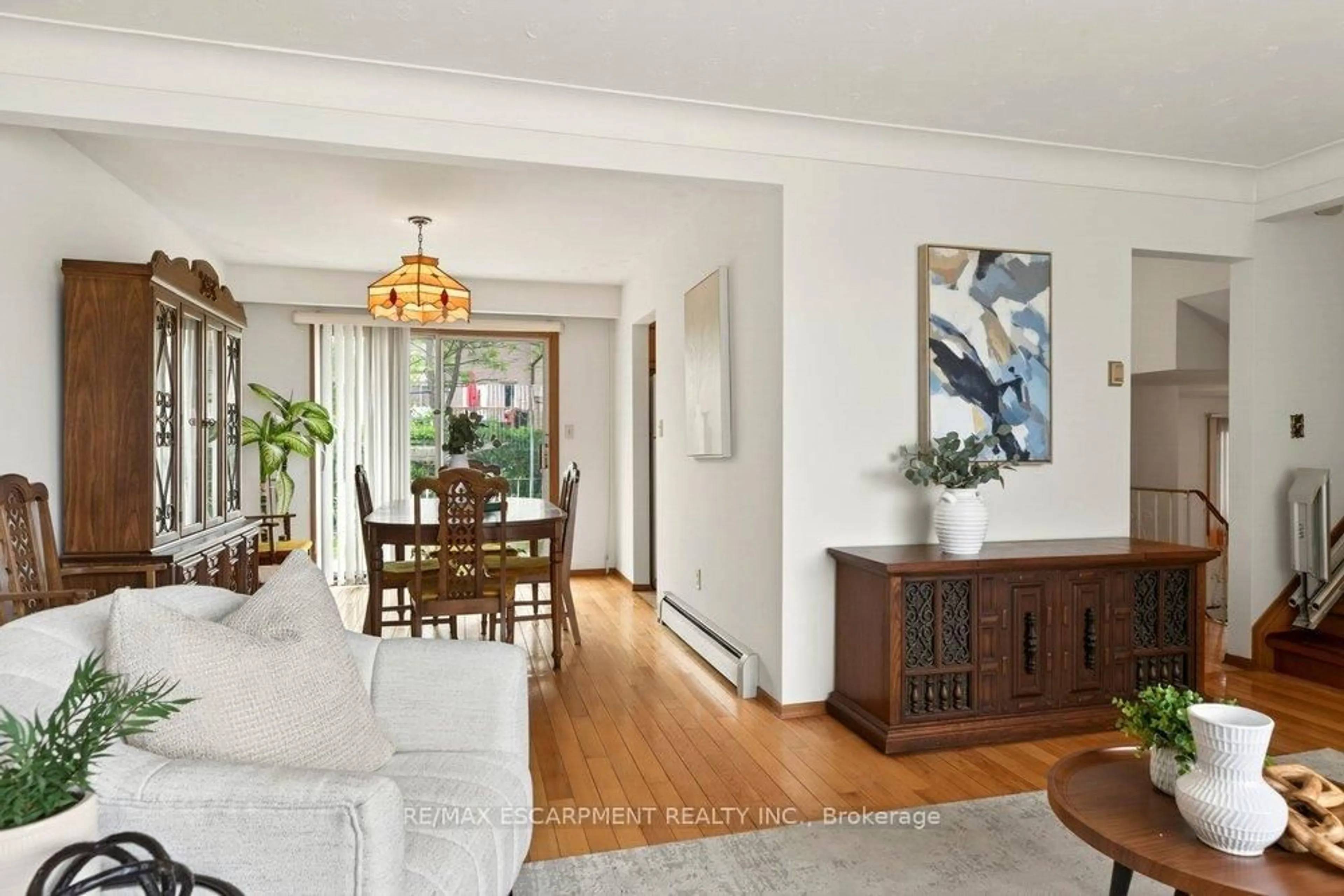 Unknown for 134 Greeningdon Dr, Hamilton Ontario L9A 3A9