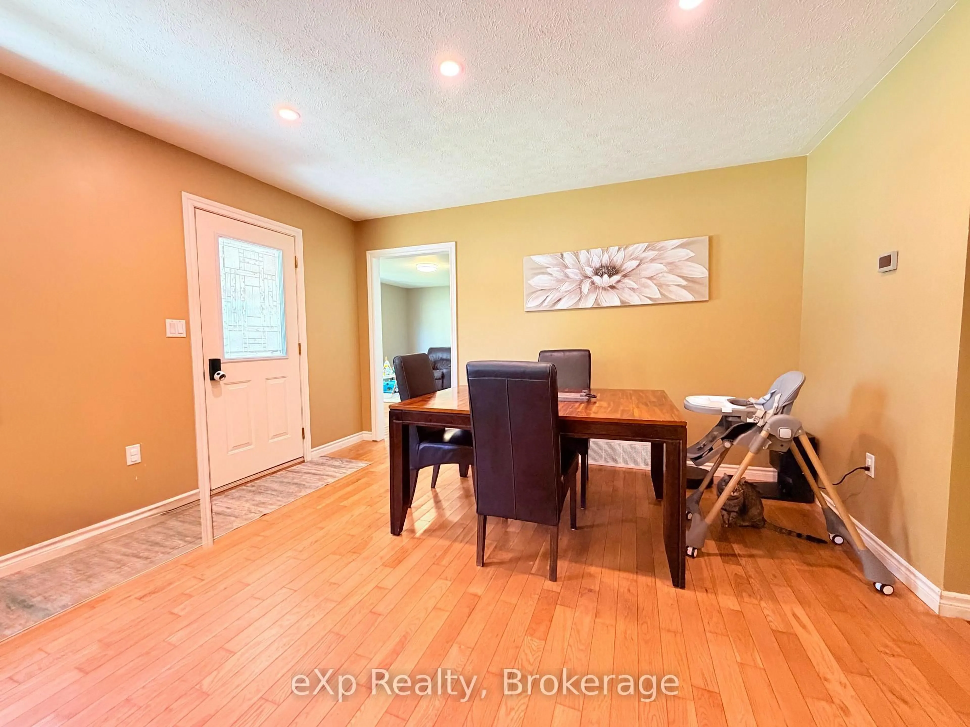 A pic of a room for 1272 Bruce 12 Rd, South Bruce Ontario N0G 1W0