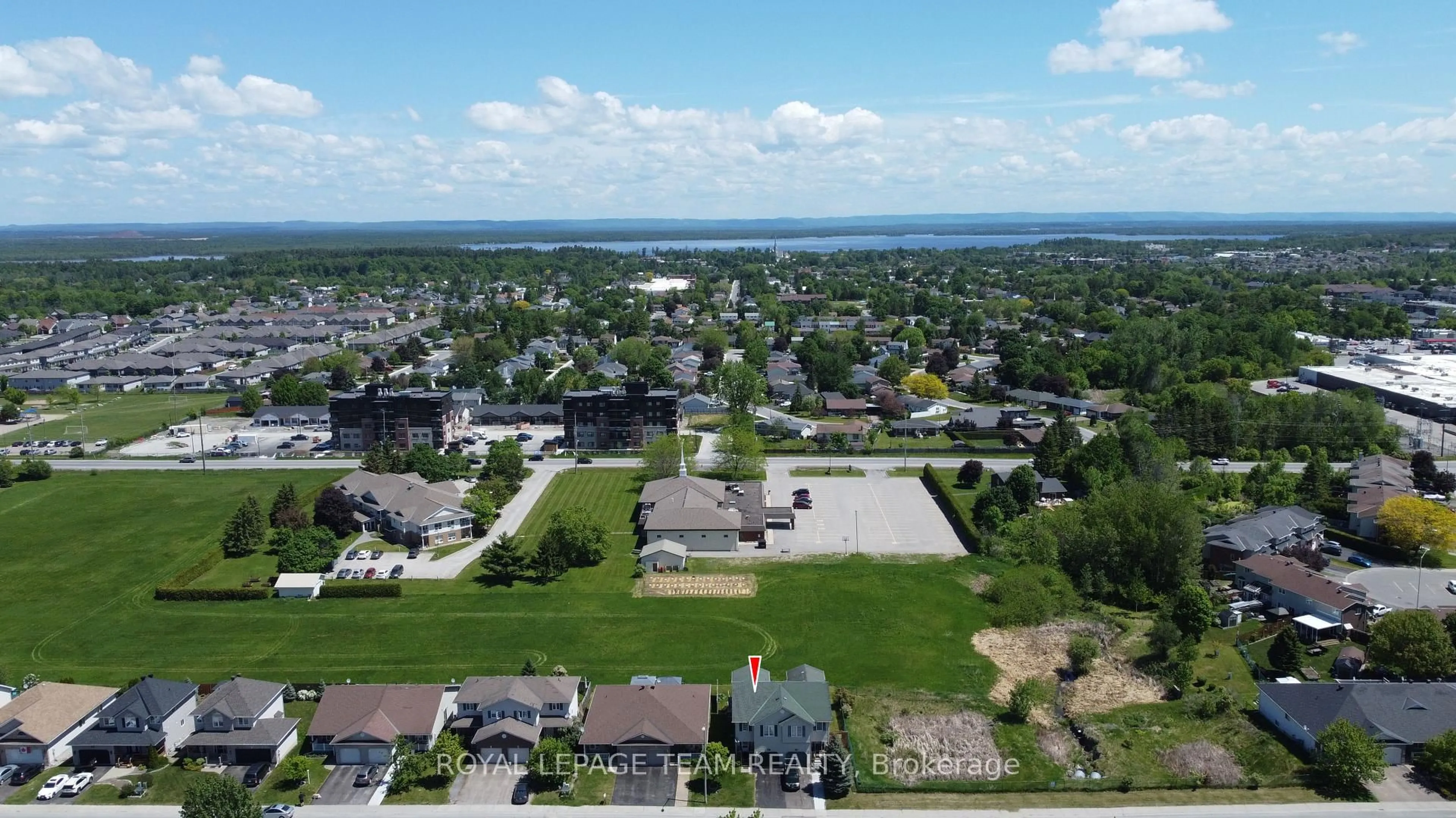 A pic from outside/outdoor area/front of a property/back of a property/a pic from drone, water/lake/river/ocean view for 50 Frieday St, Arnprior Ontario K7S 0A6