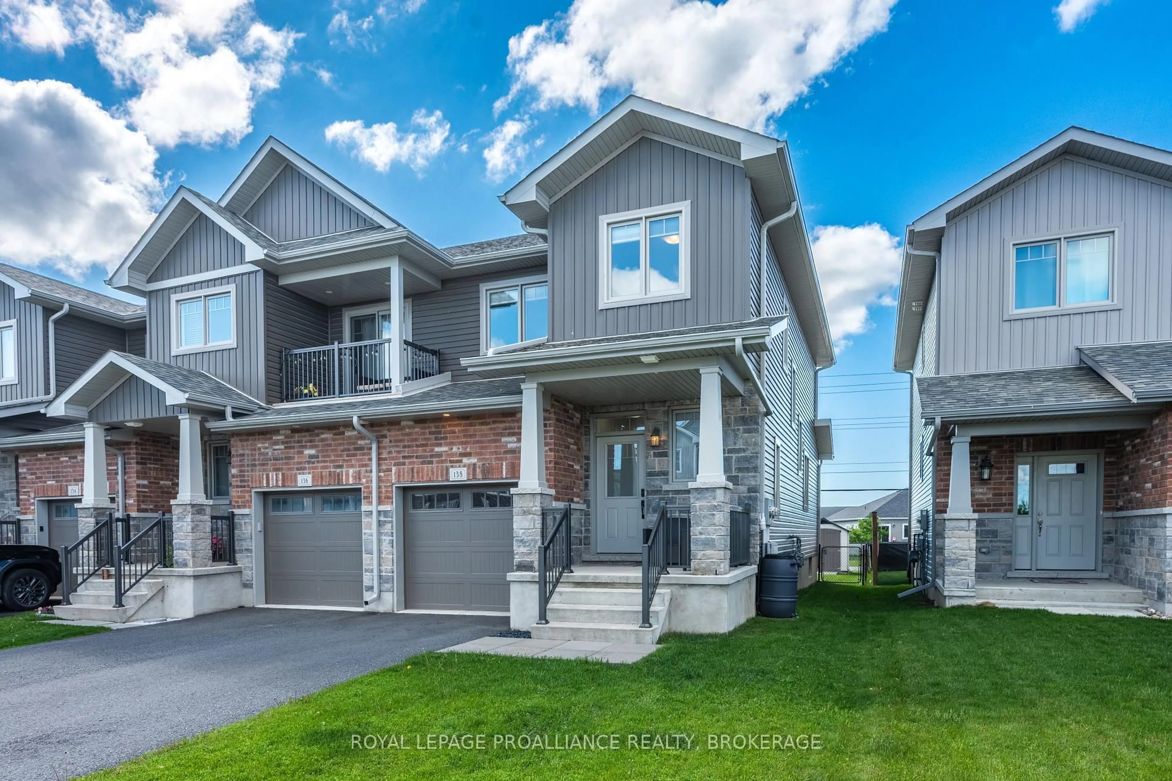 Home with vinyl exterior material, unknown for 138 Dr. Richard James Cres, Loyalist Ontario K7N 0B9