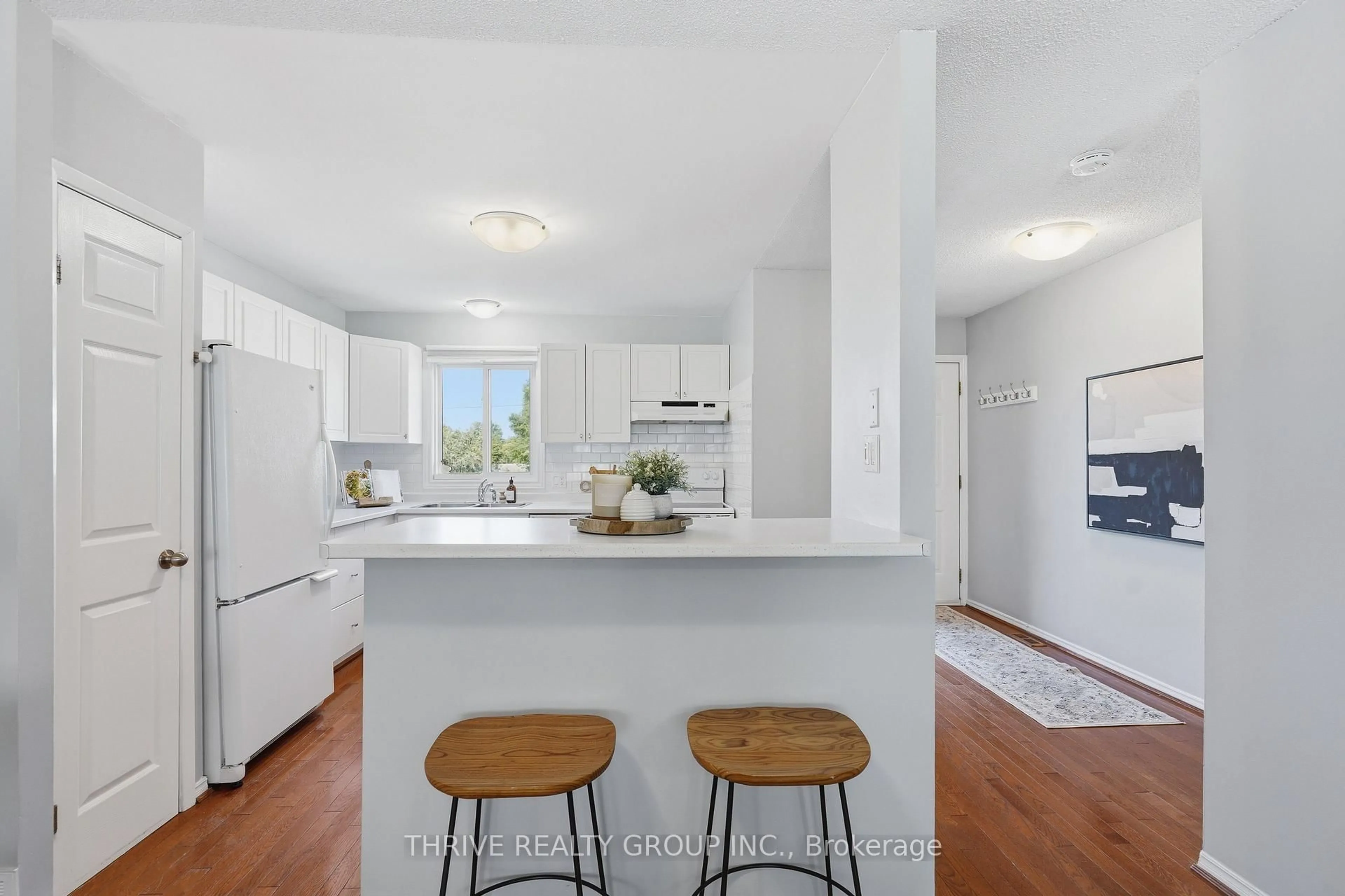 Open concept kitchen, unknown for 215 Commissioners Rd #10, London South Ontario N6J 1X9