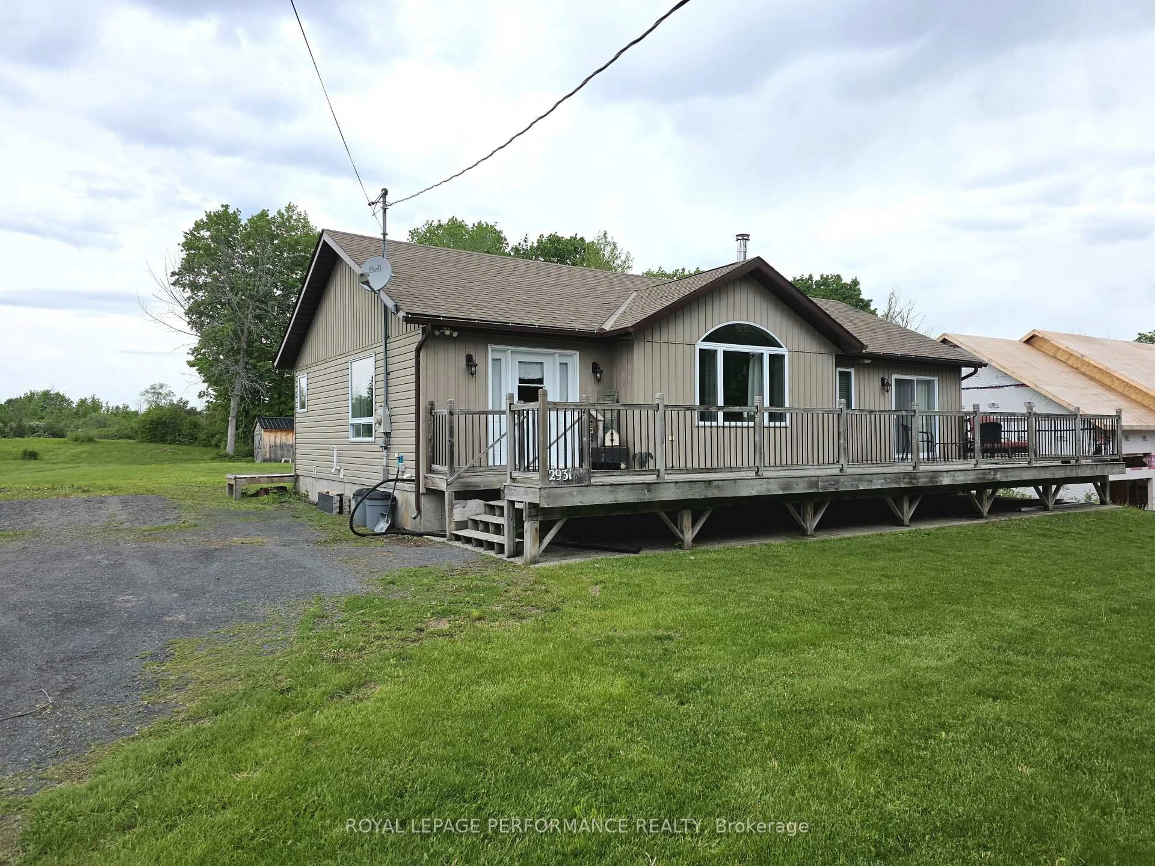 A pic from outside/outdoor area/front of a property/back of a property/a pic from drone, unknown for 2931 McNairn Dr, Cornwall Ontario K0C 1P0