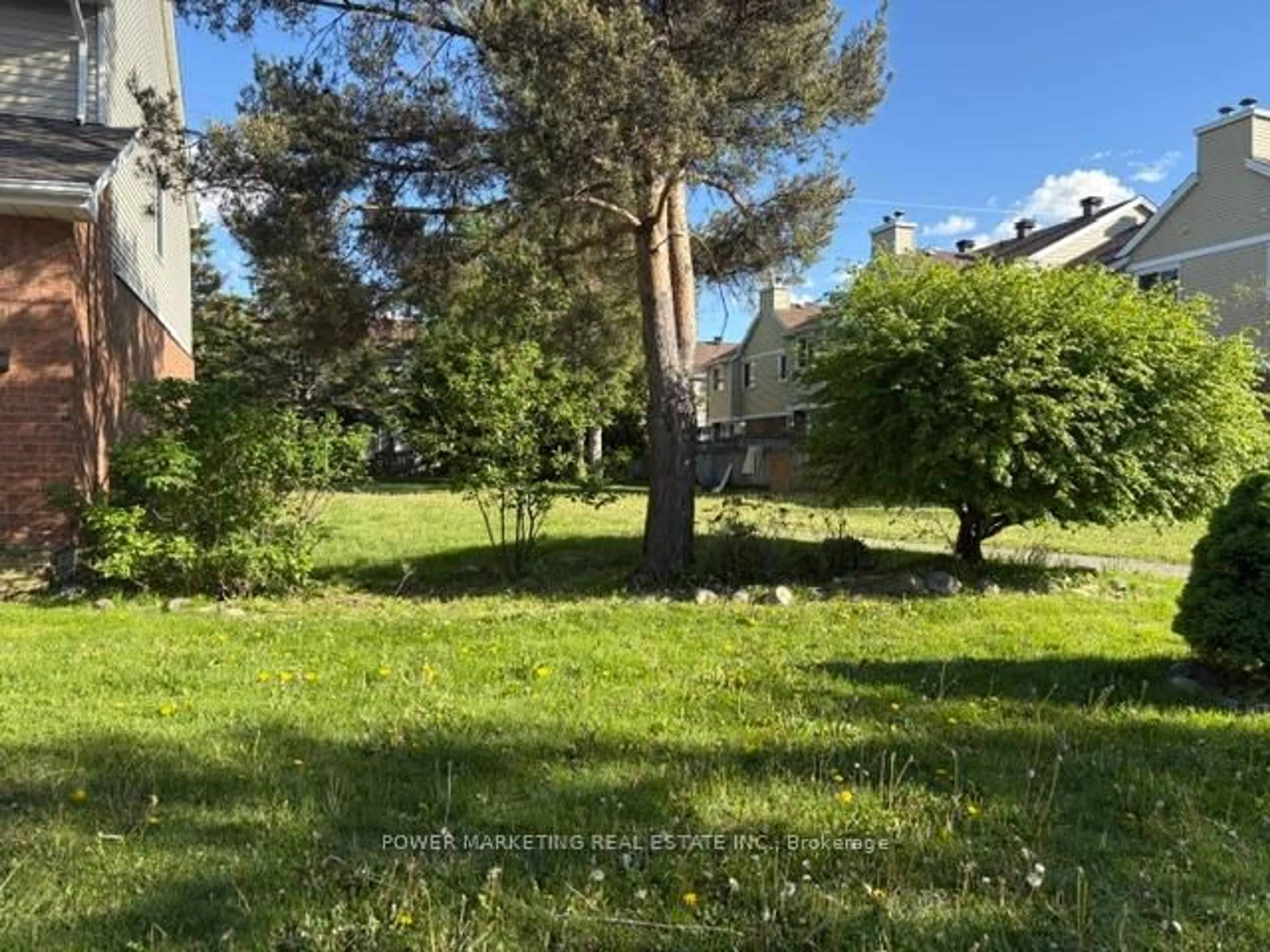 A pic from outside/outdoor area/front of a property/back of a property/a pic from drone, forest/trees view for 104 BANNERHILL, Ottawa Ontario K1V 0T4