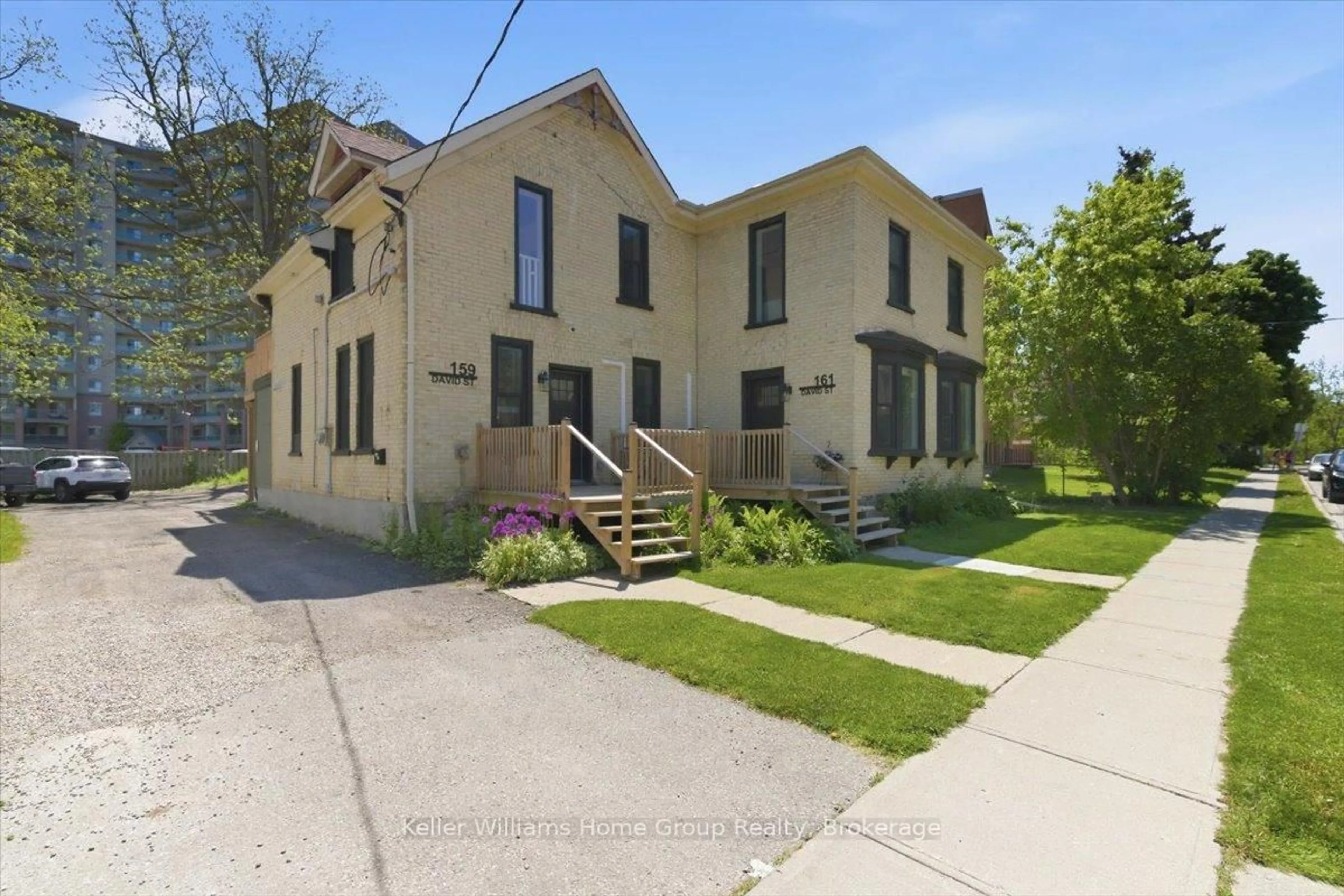Unknown for 161 David St, Kitchener Ontario N2G 1Y3