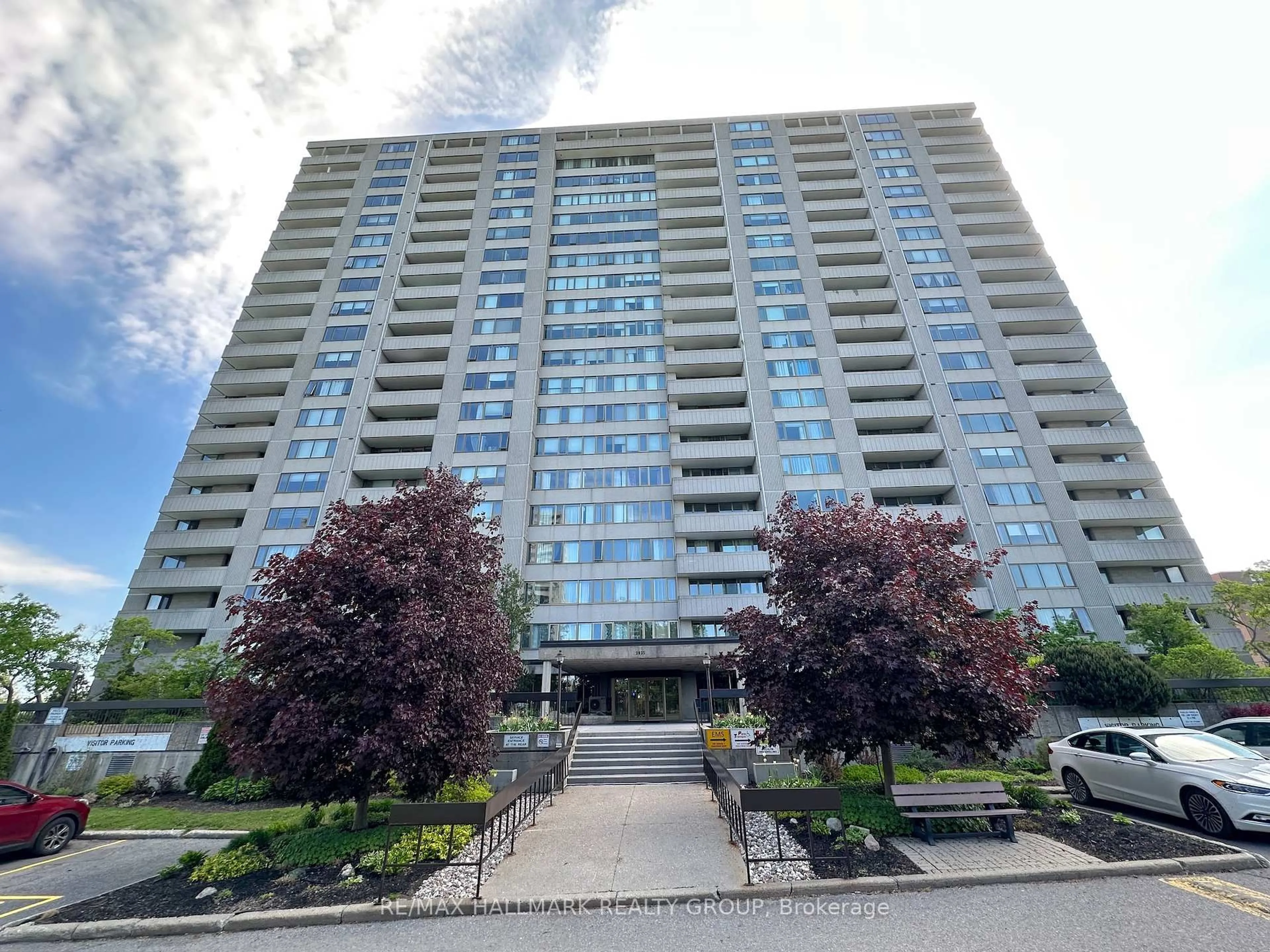 Unknown for 2625 Regina St #1706, Ottawa Ontario K2B 5W8