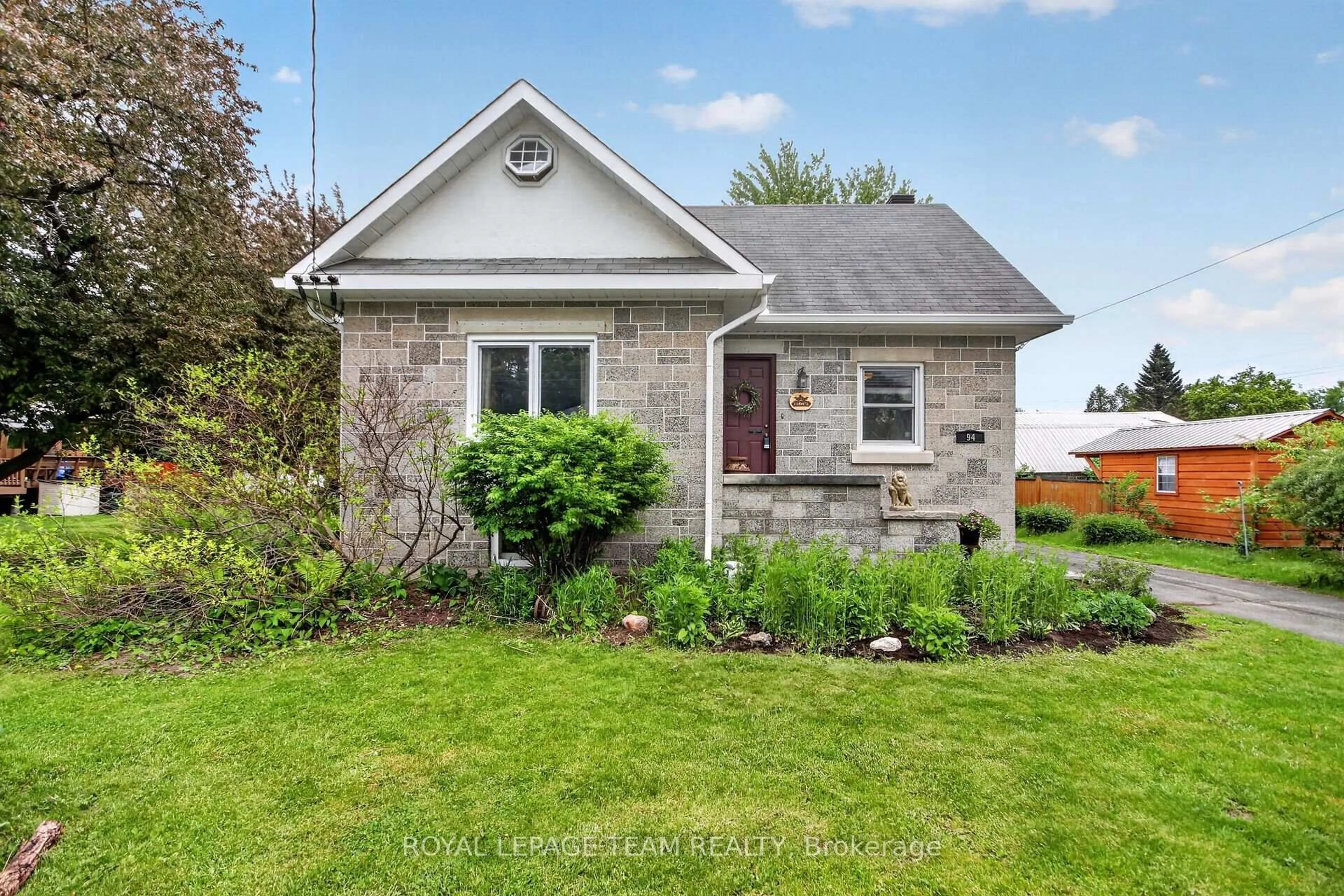 Home with brick exterior material, street for 94 Strachan St, Richmond Ontario K0A 2Z0