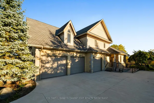 246 Hazelton Lane, South Huron 5