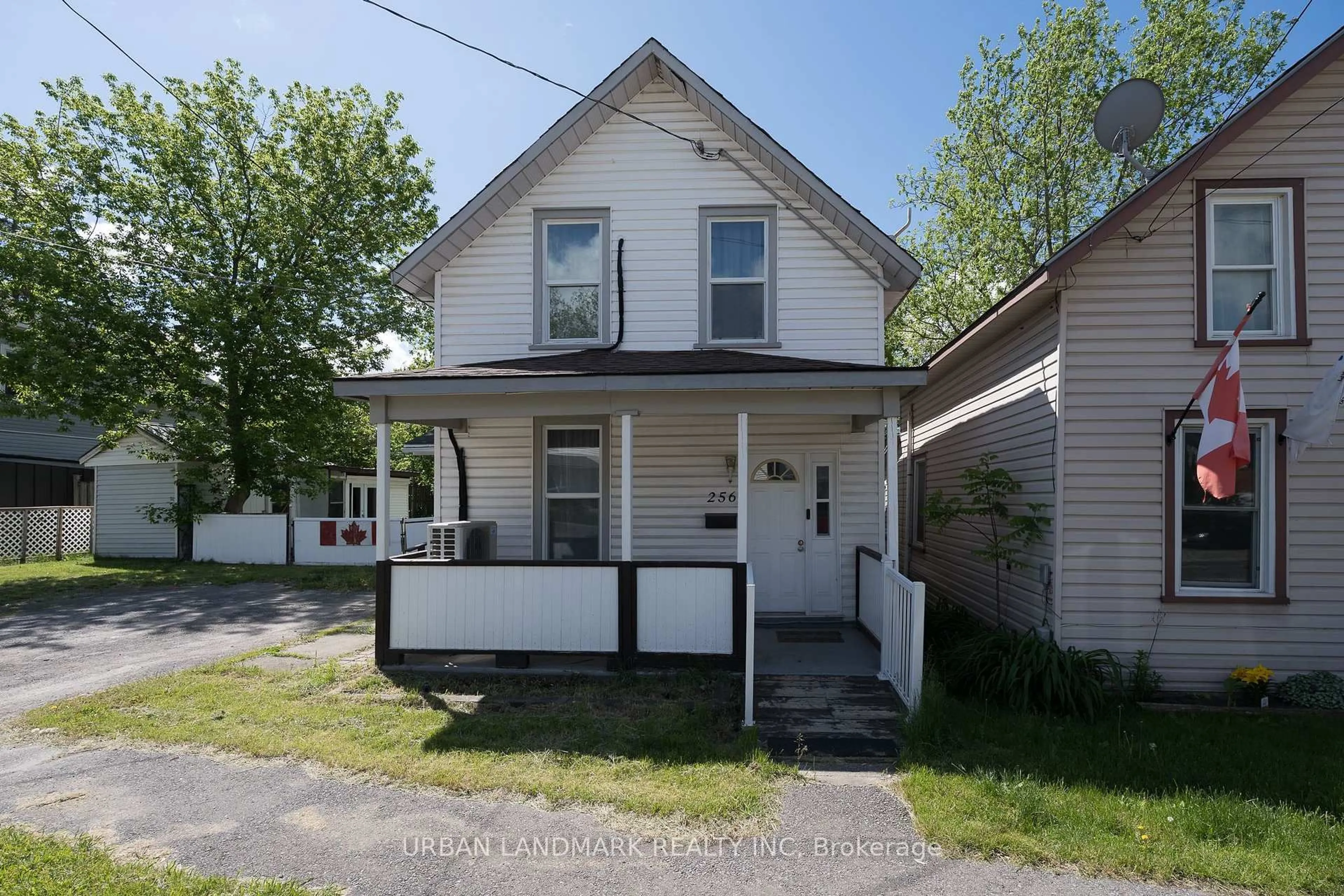 Unknown for 256 Dundas St, Deseronto Ontario K0K 1X0