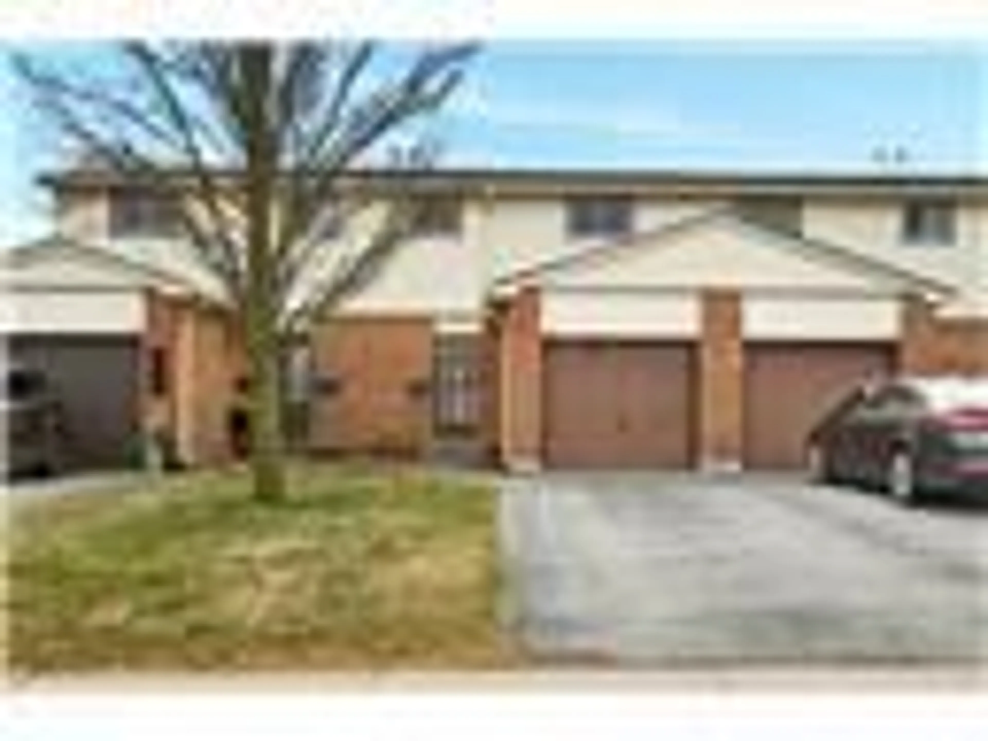 Unknown for 1350 LIMERIDGE Rd #4, Hamilton Ontario L8W 1L6