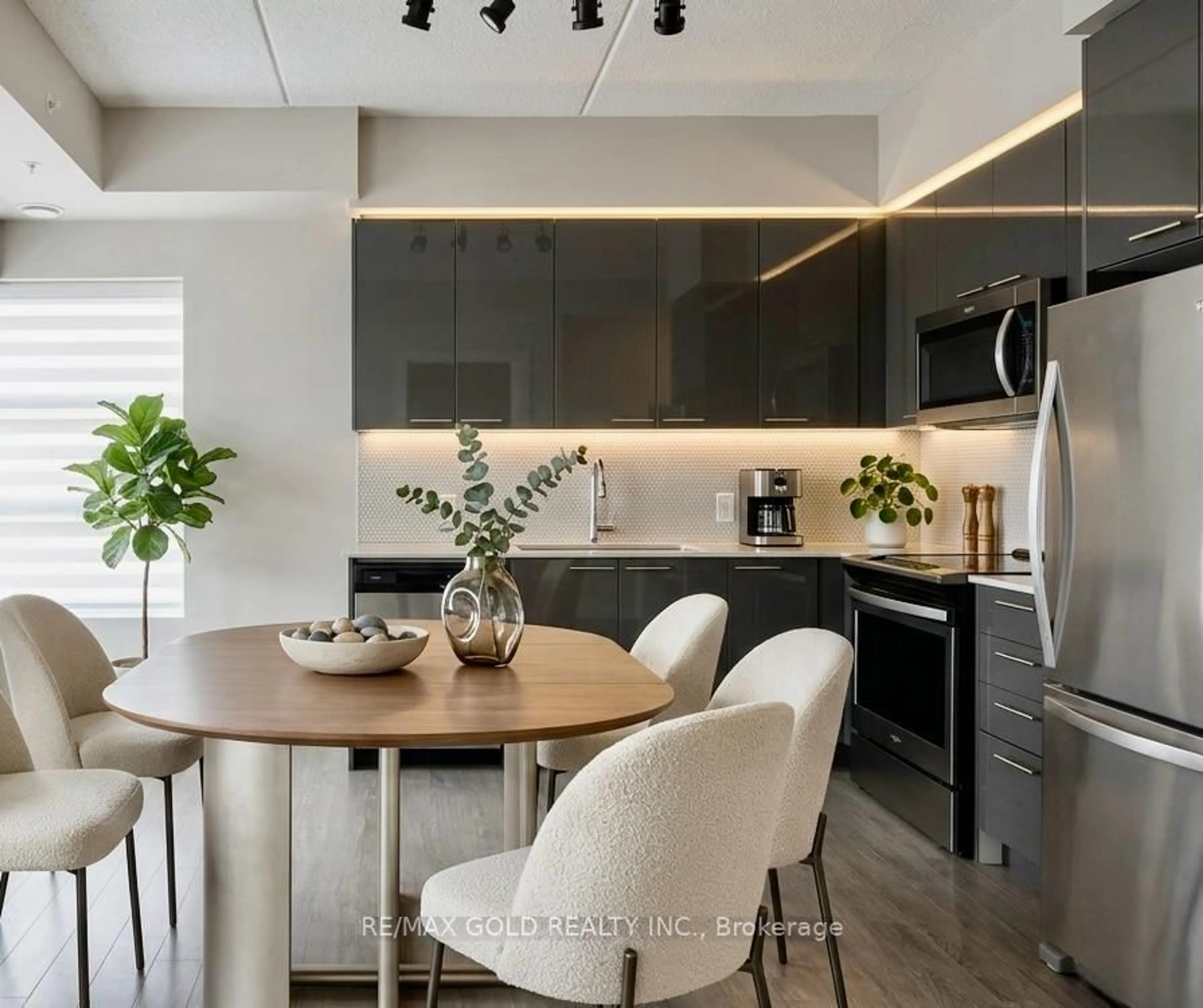 Contemporary kitchen, unknown for 15 Prince Albert Blvd #216, Kitchener Ontario N2H 0C2