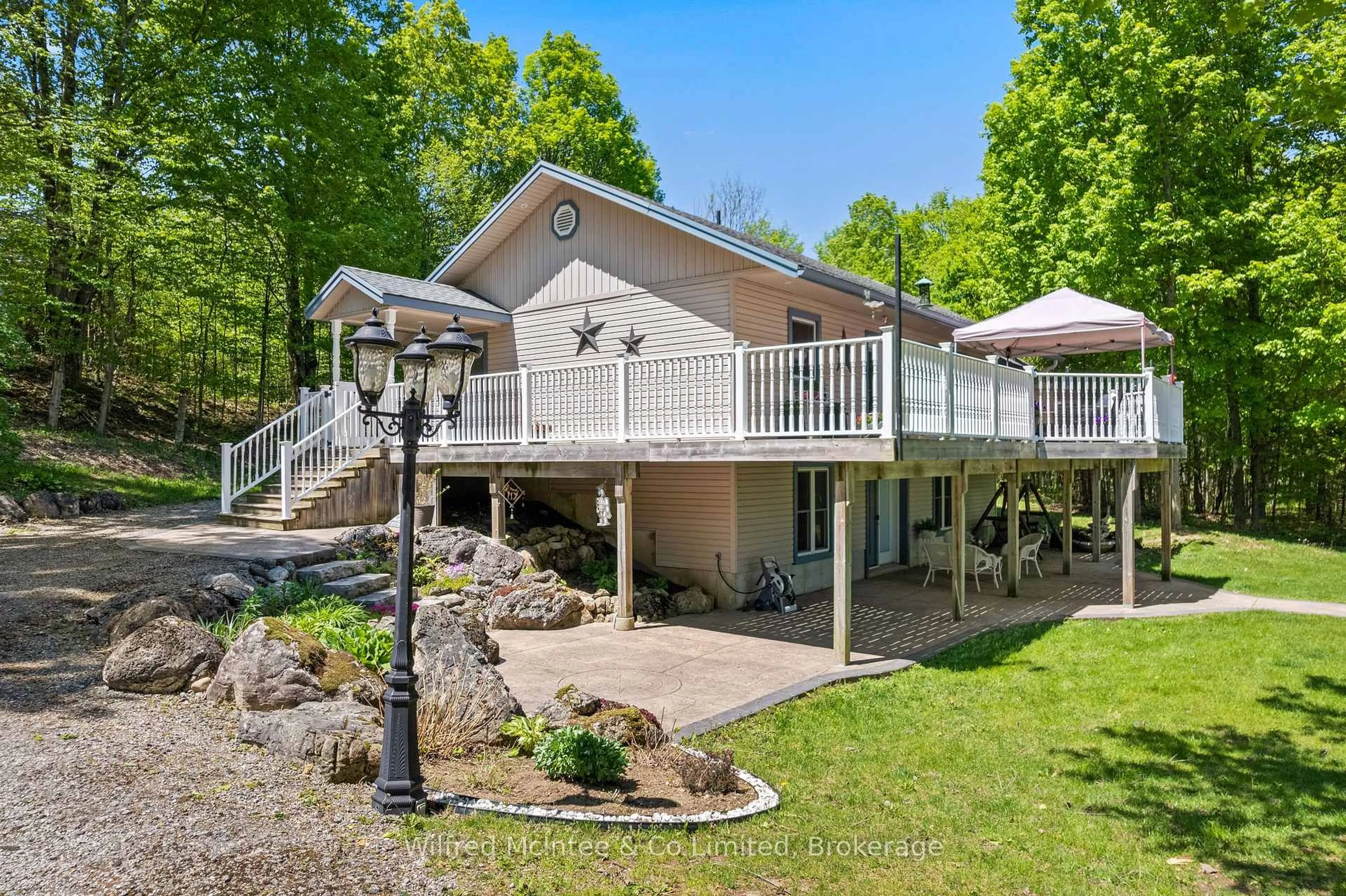A pic from outside/outdoor area/front of a property/back of a property/a pic from drone, water/lake/river/ocean view for 622829 Moto Park Rd, Chatsworth Ontario N0H 1G0