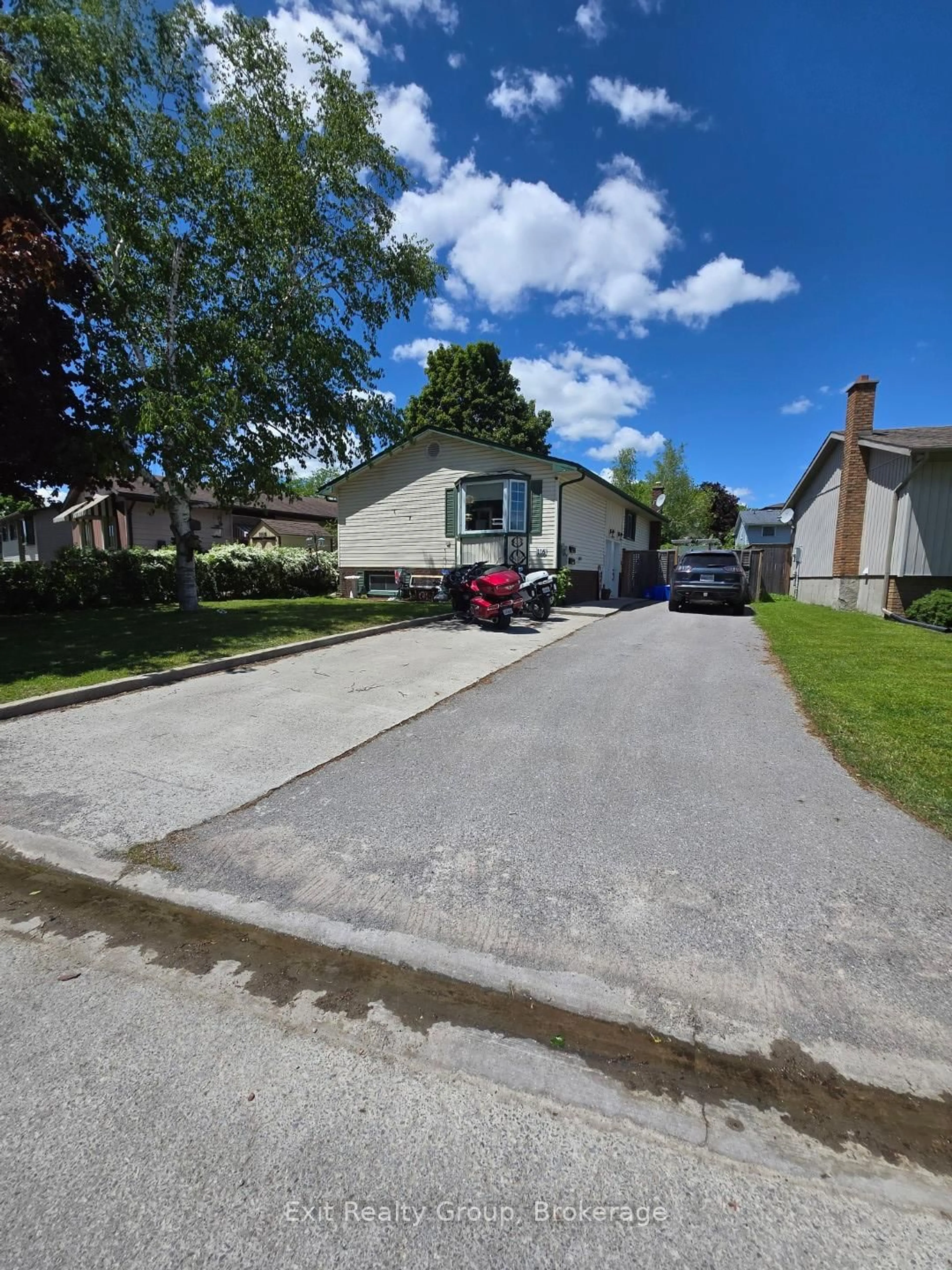 A pic from outside/outdoor area/front of a property/back of a property/a pic from drone, street for 116 Nicholas St, Quinte West Ontario K8V 6B2