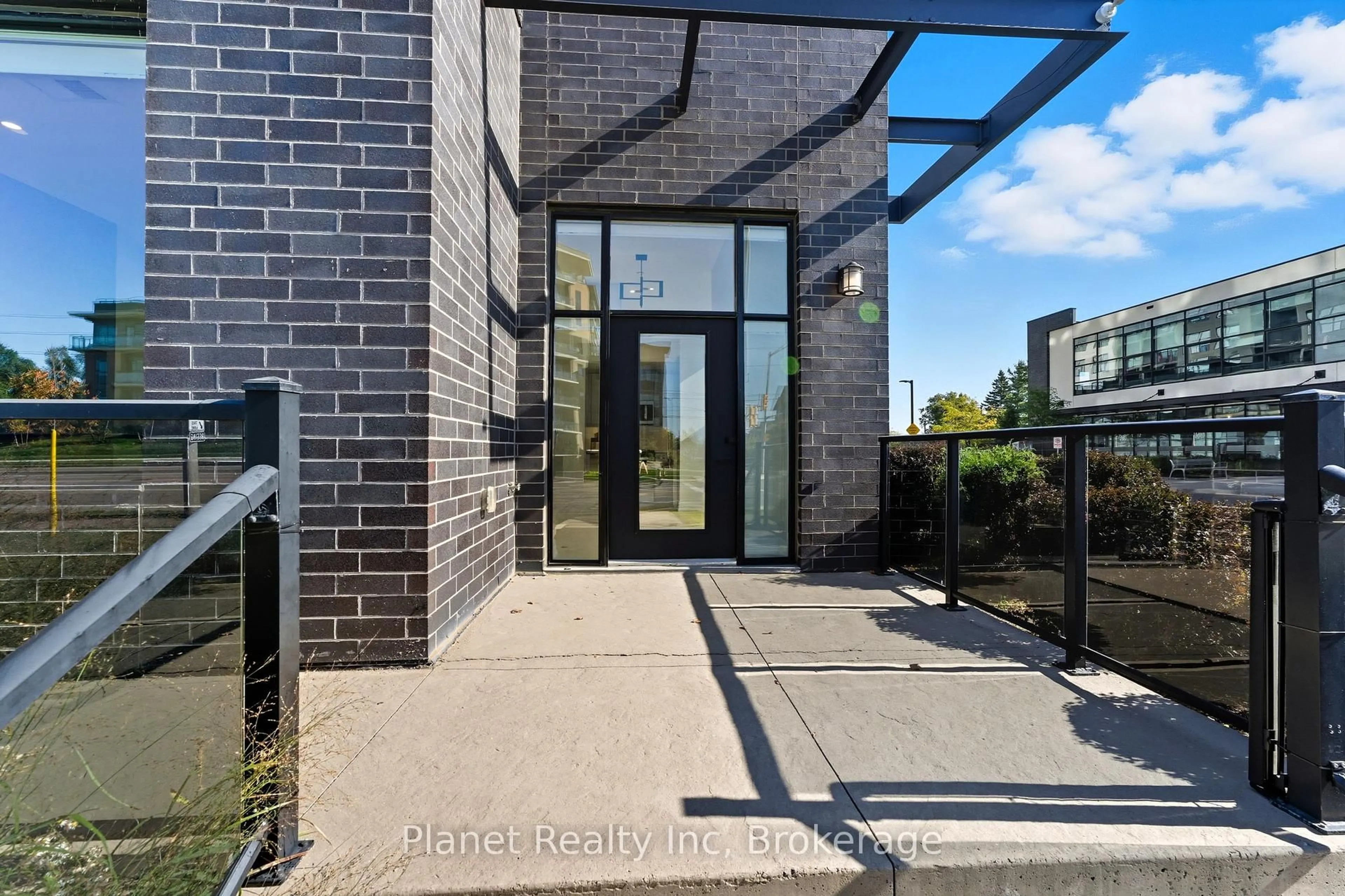 Unknown for 1878 Gordon St #103, Guelph Ontario N1L 0P4