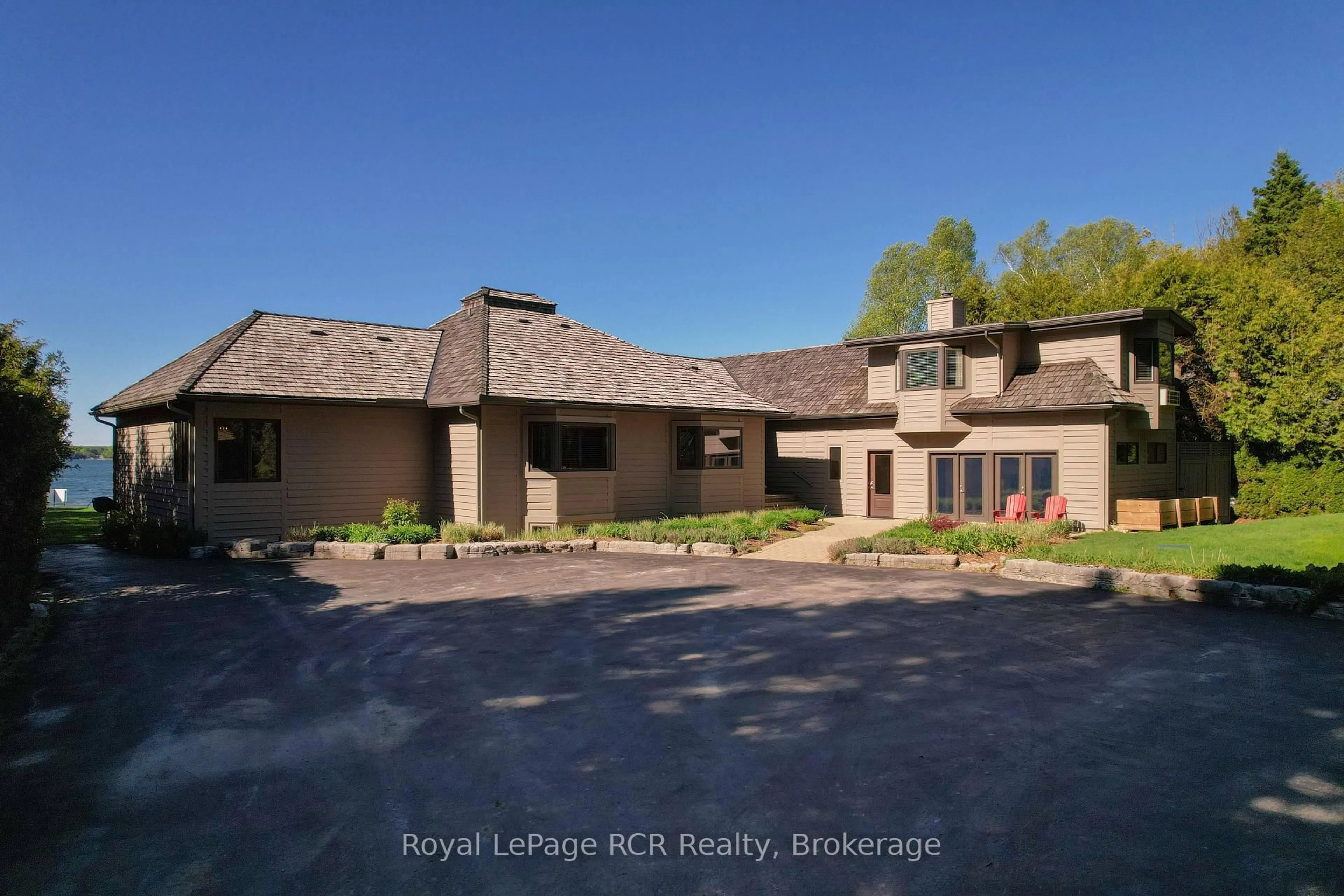 Unknown for 139 South Shores Rd, Grey Highlands Ontario N0C 1E0